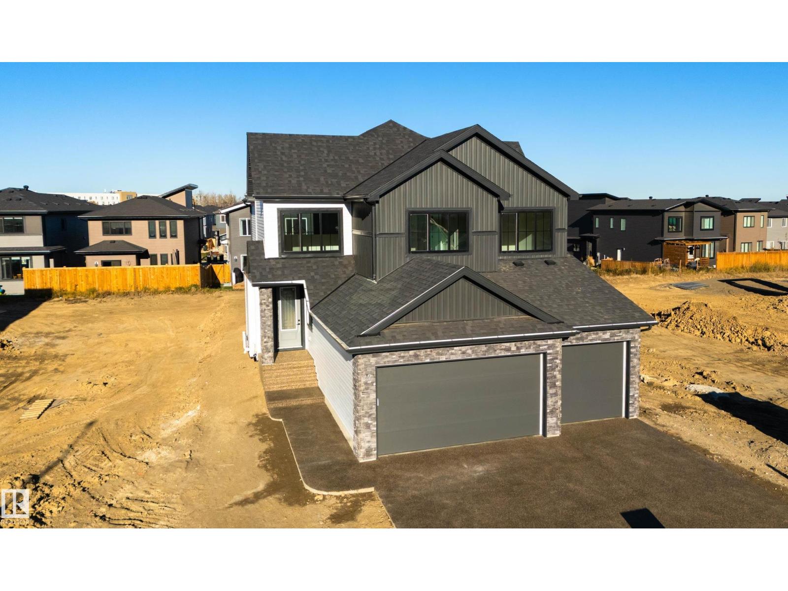 42 Sydwyck Circle Property Photo 1