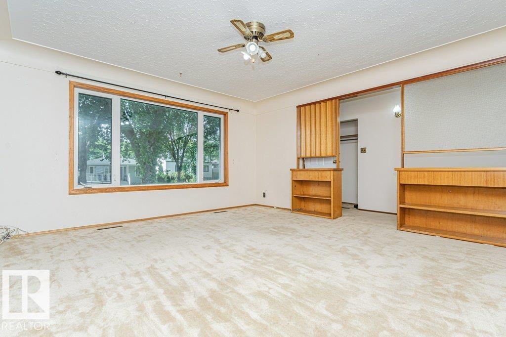 10509 77 St Nw Property Photo 7