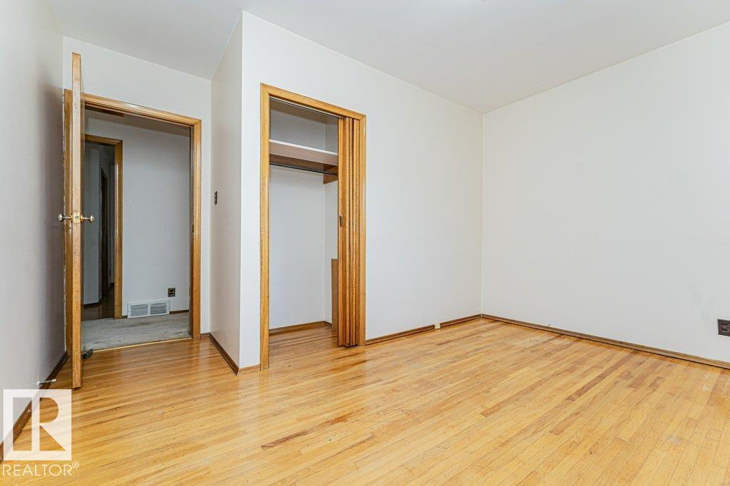 10509 77 St Nw Property Photo 16
