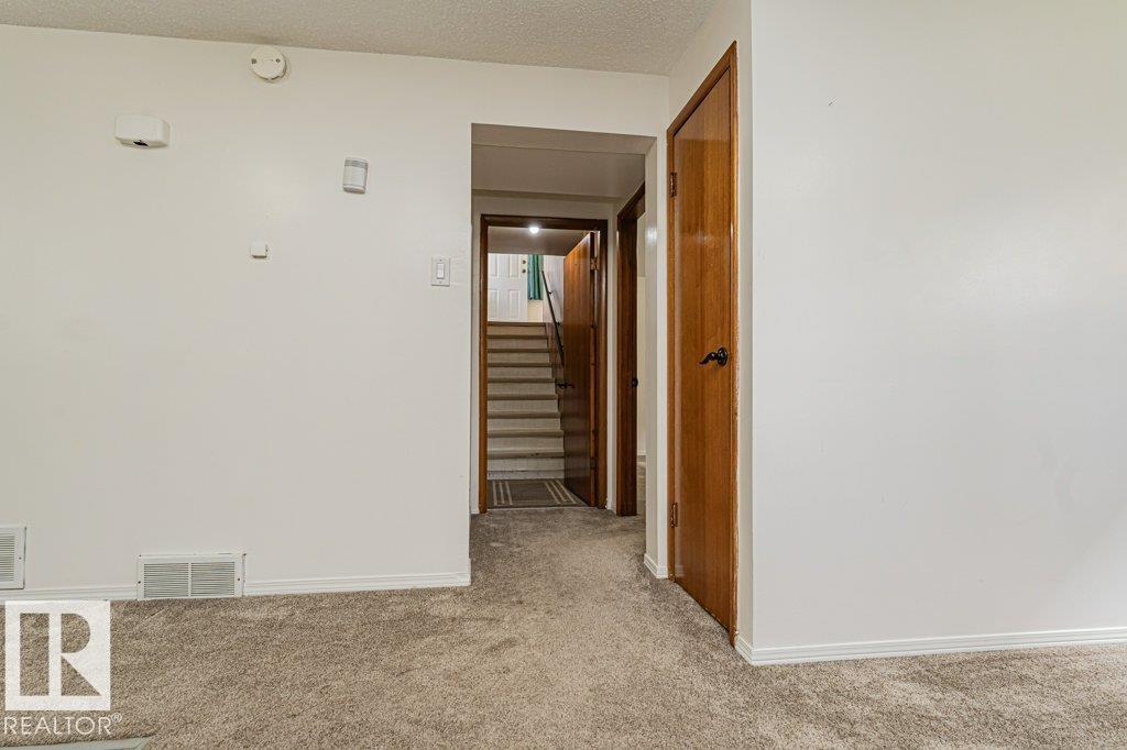 10509 77 St Nw Property Photo 29