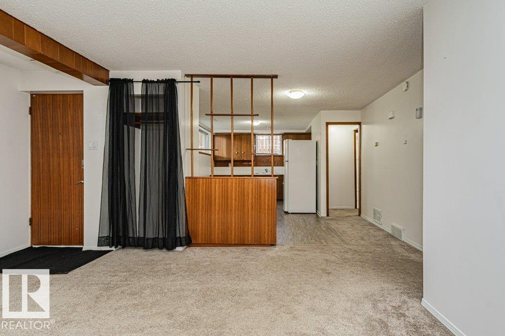 10509 77 St Nw Property Photo 34