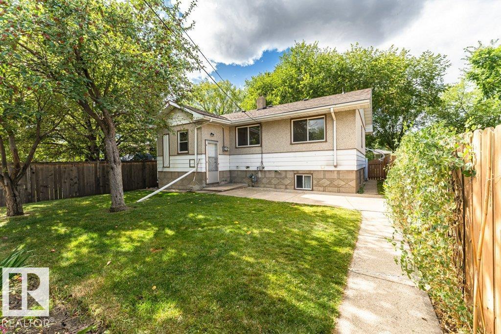 10509 77 St Nw Property Photo 49