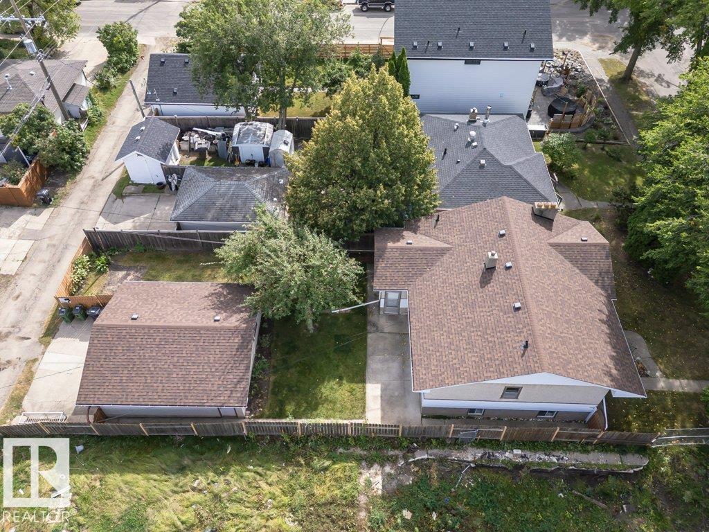 10509 77 St Nw Property Photo 55
