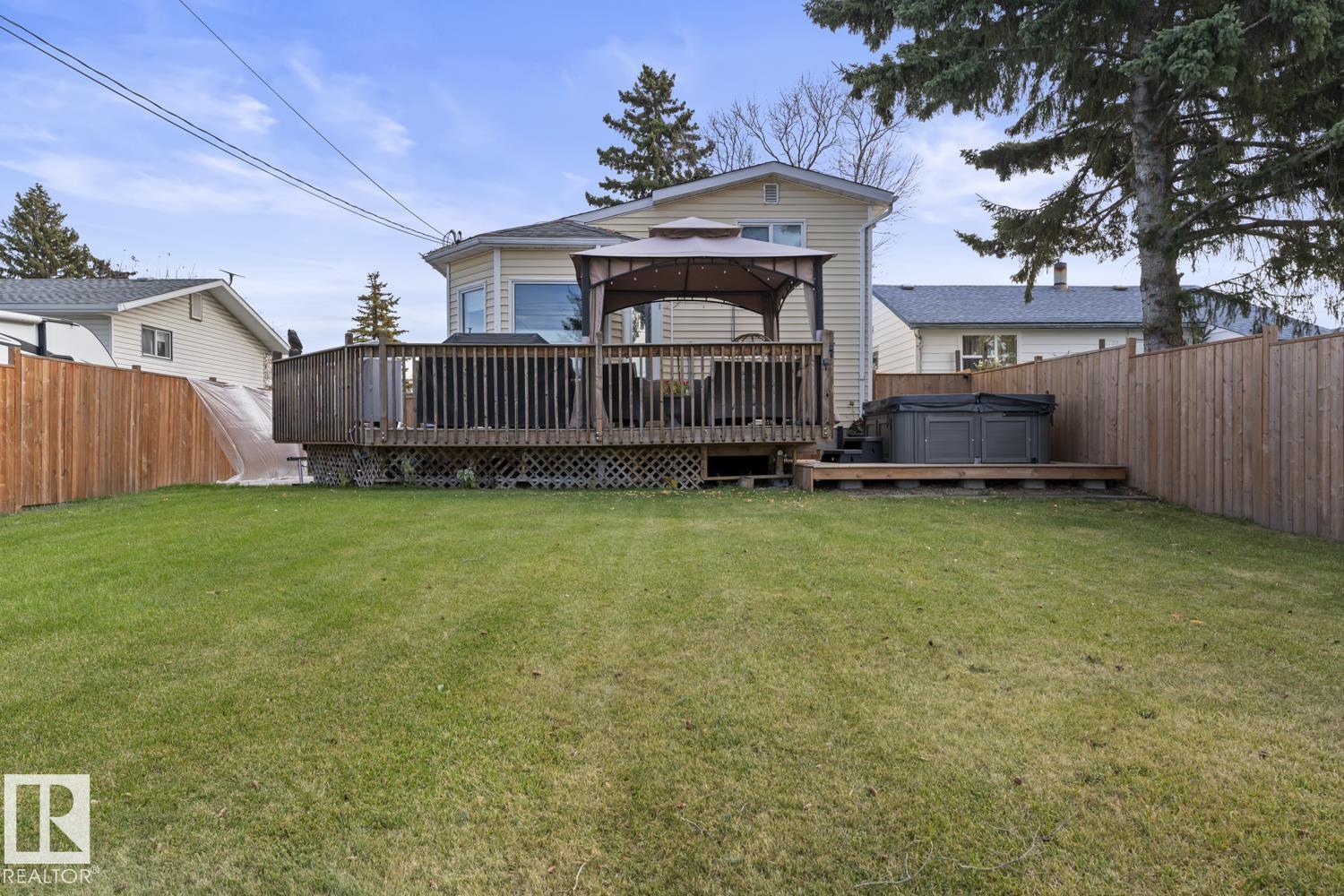 1211 10 St Property Photo 23