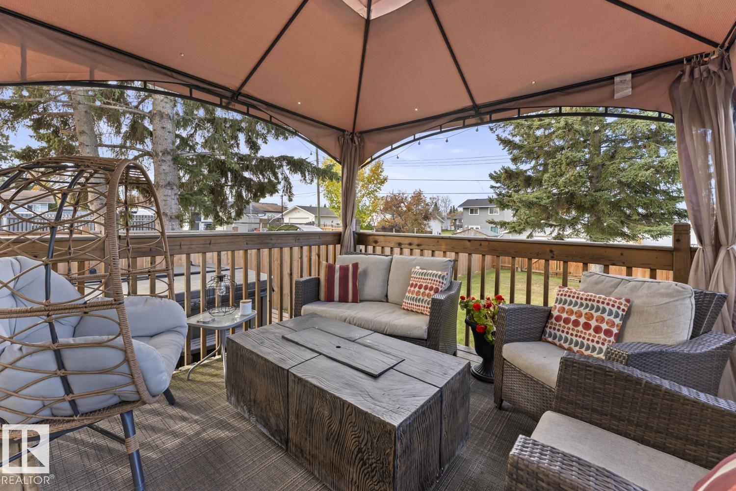 1211 10 St Property Photo 24