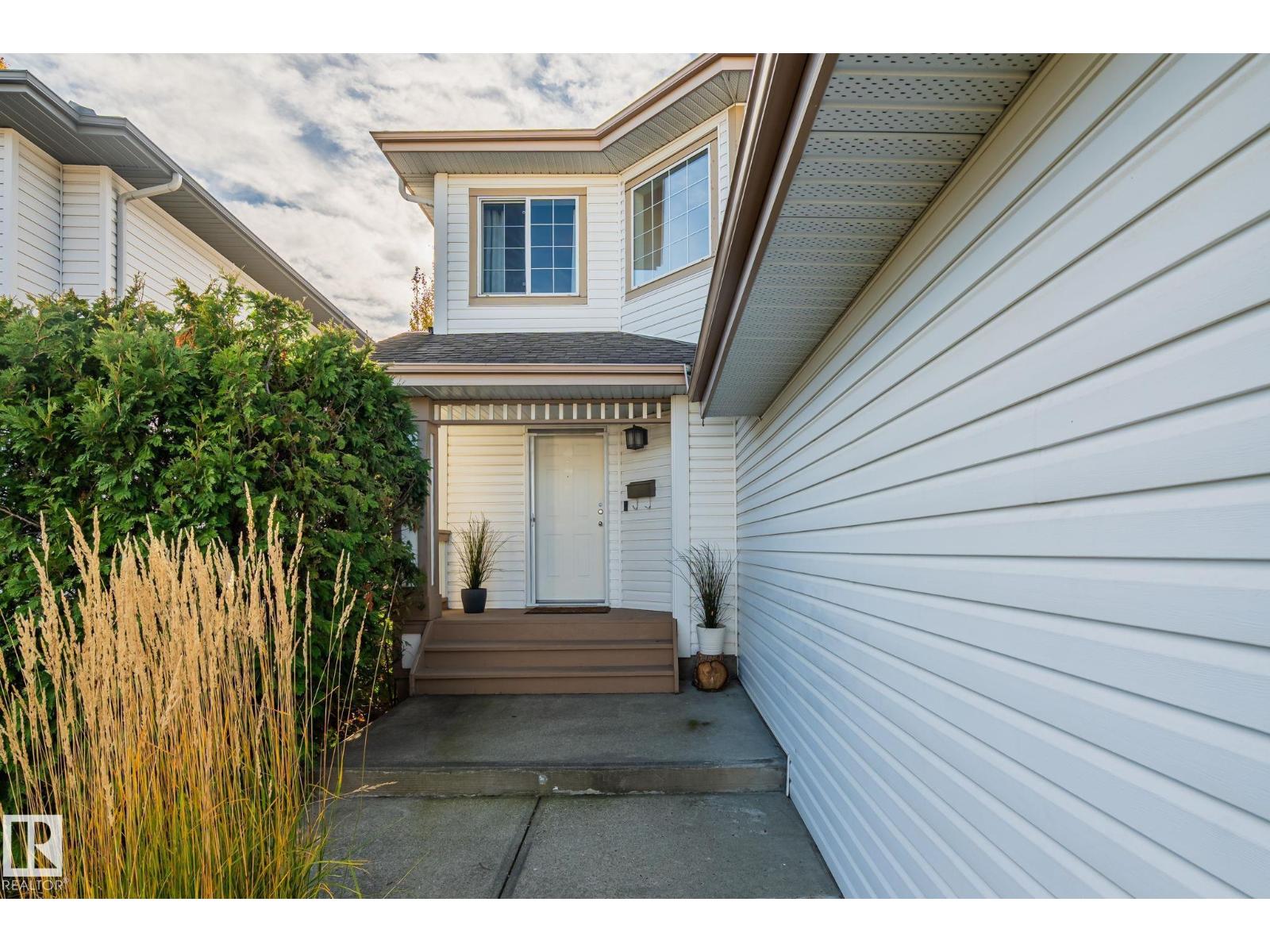 11727 13 Av Nw Property Photo 5