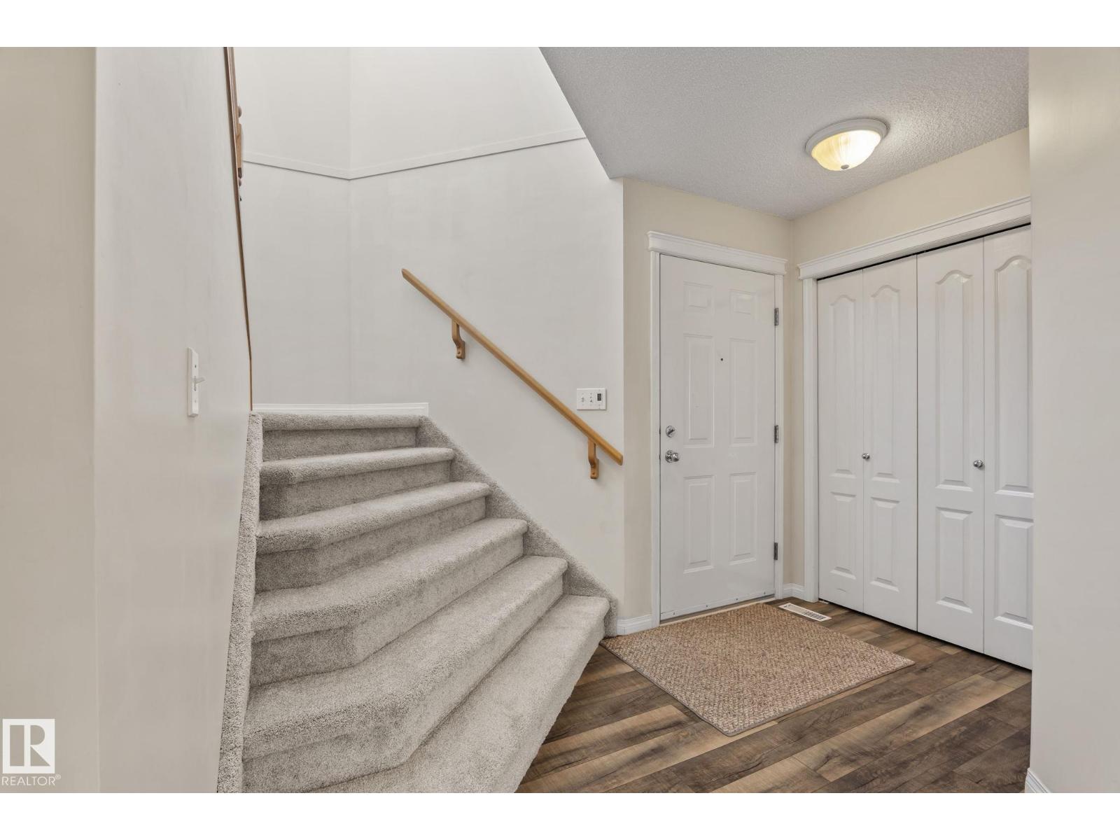 11727 13 Av Nw Property Photo 6