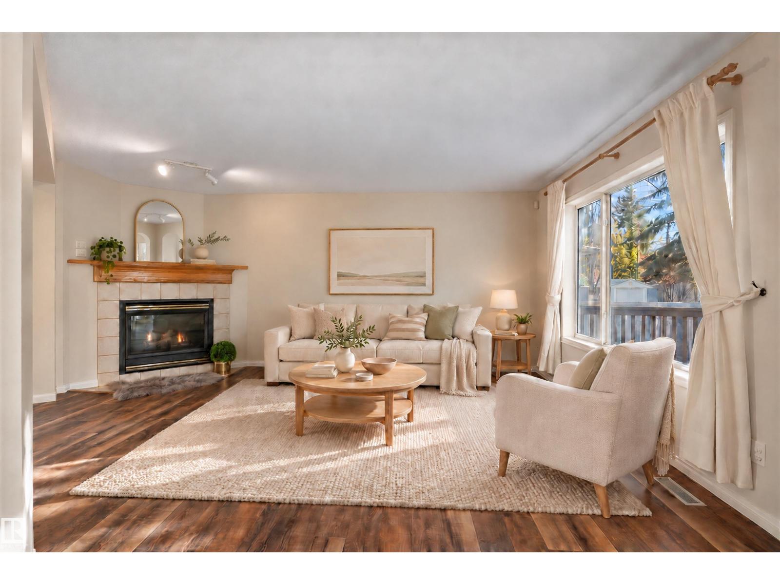 11727 13 Av Nw Property Photo 7