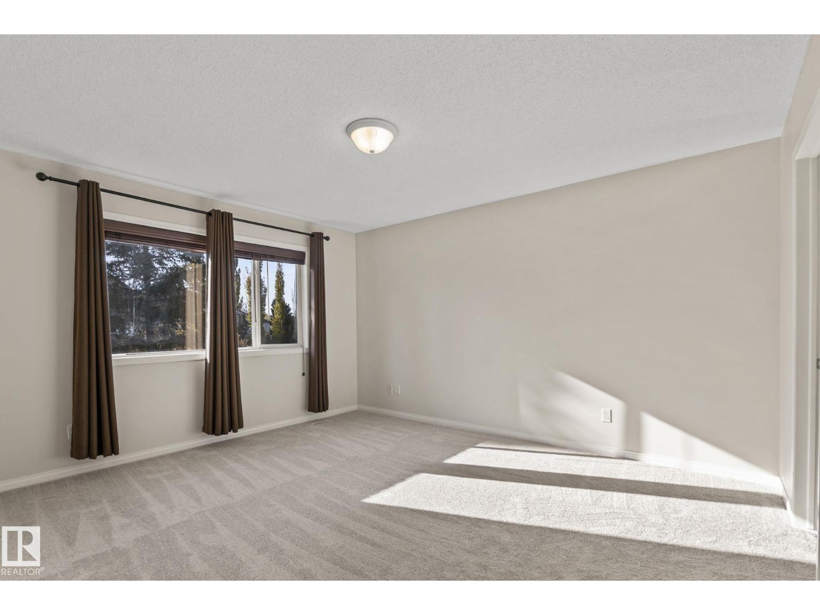 11727 13 Av Nw Property Photo 23