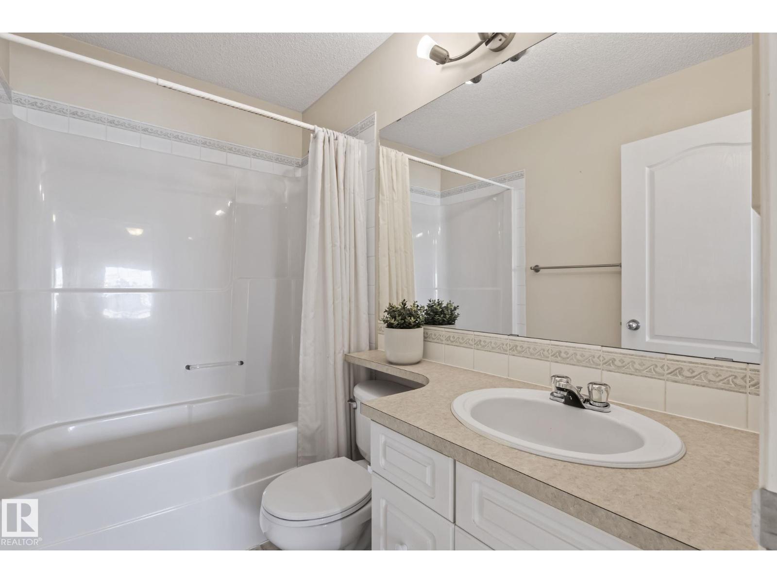 11727 13 Av Nw Property Photo 33