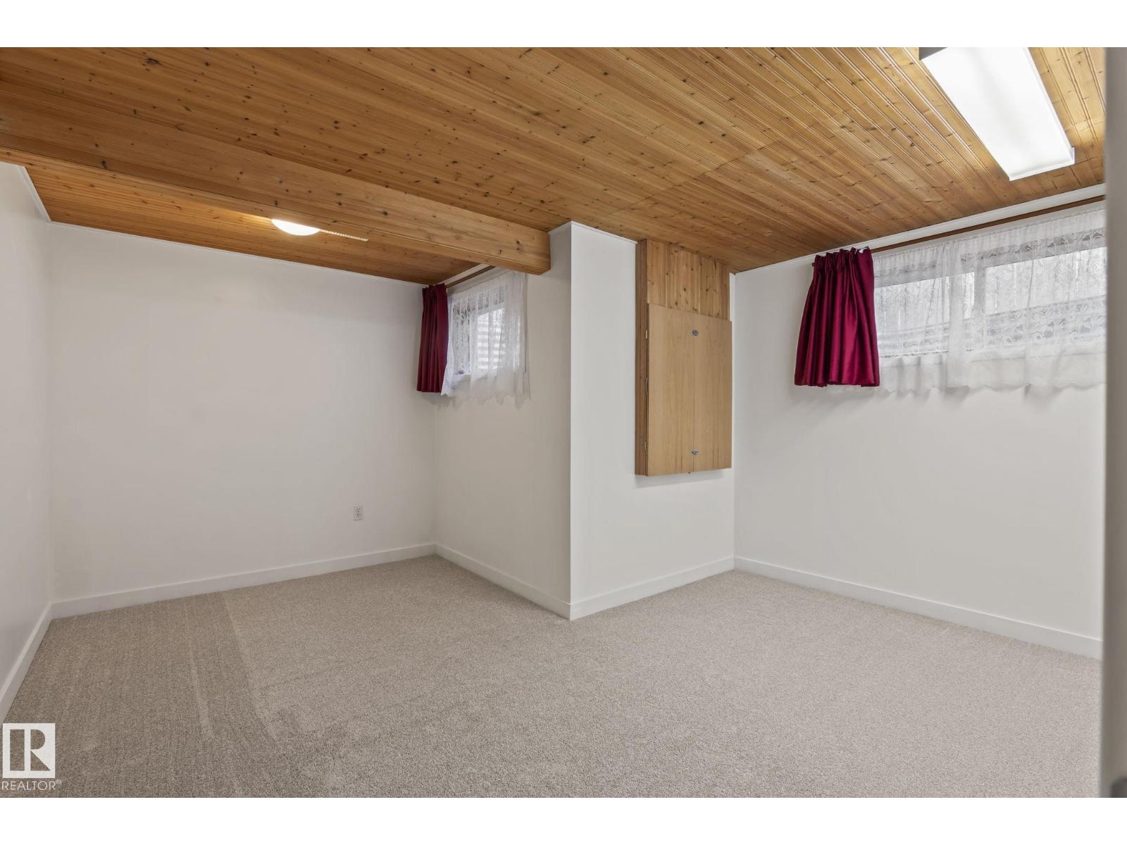 11727 13 Av Nw Property Photo 42