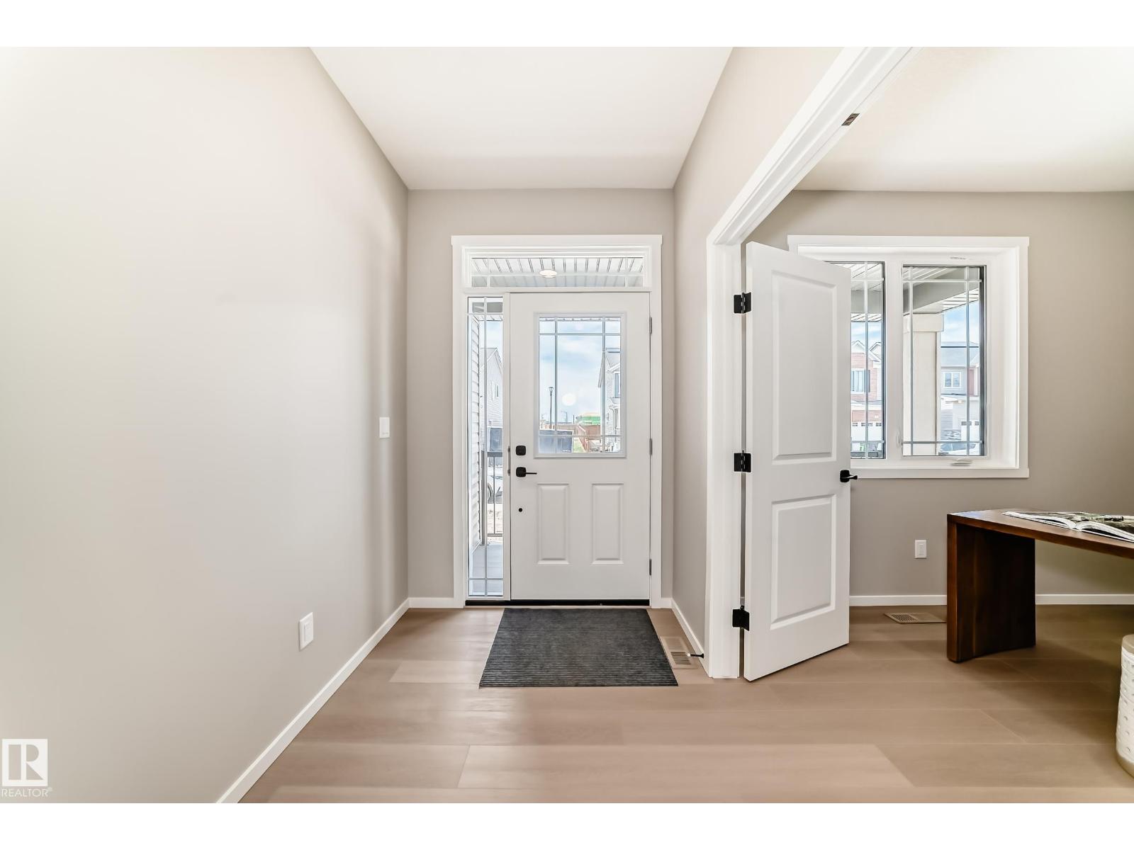 1603 206 St Nw Property Photo 2