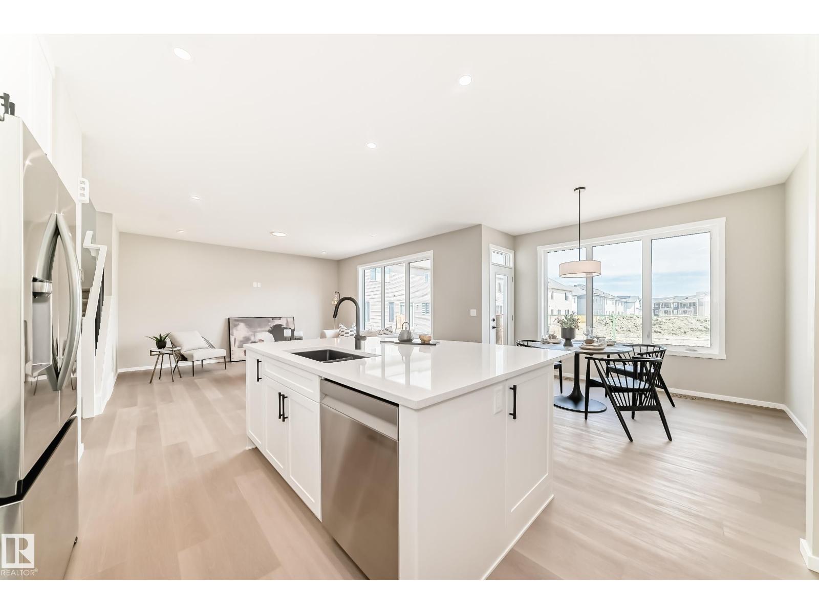 1603 206 St Nw Property Photo 9