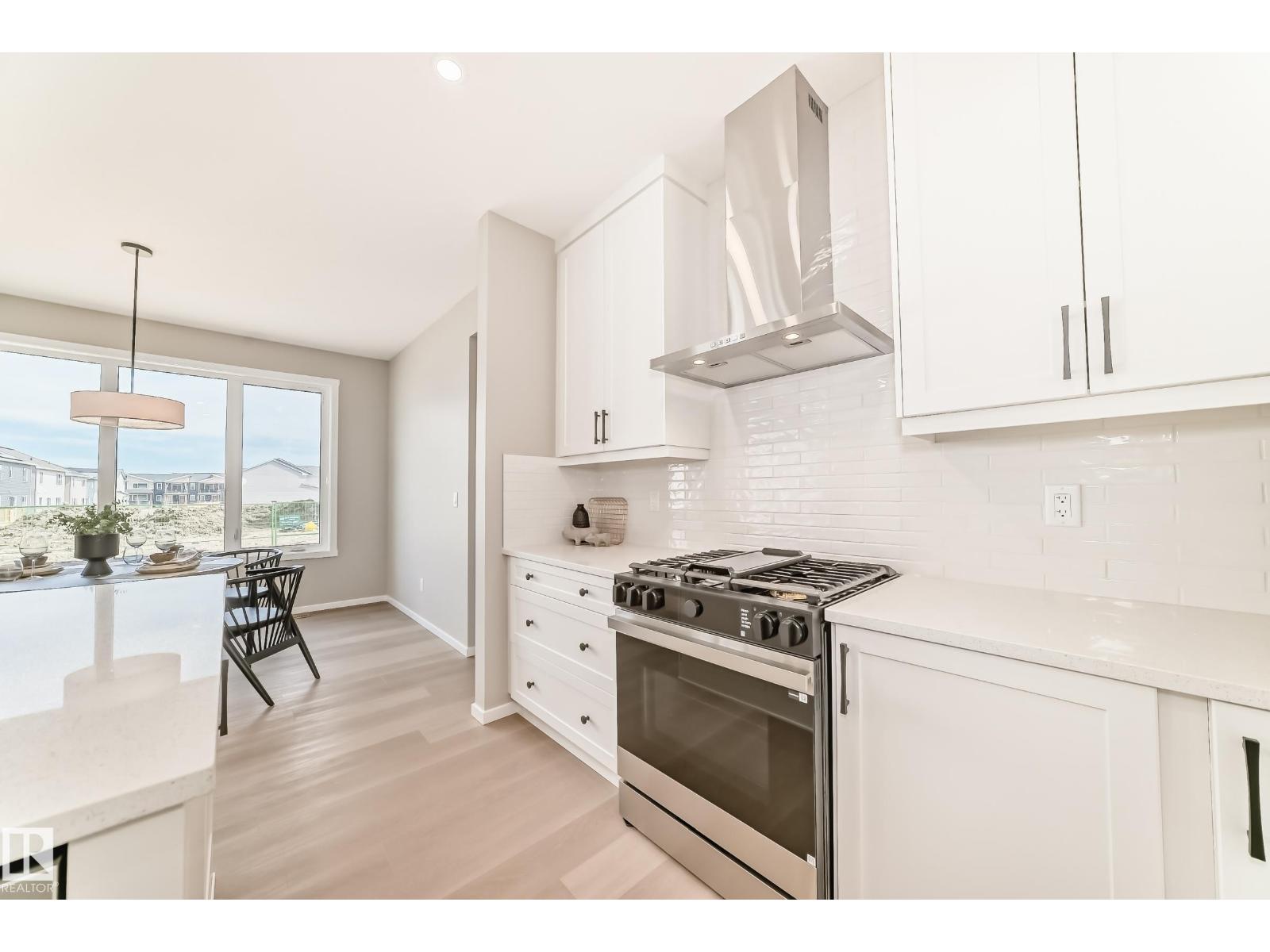 1603 206 St Nw Property Photo 10