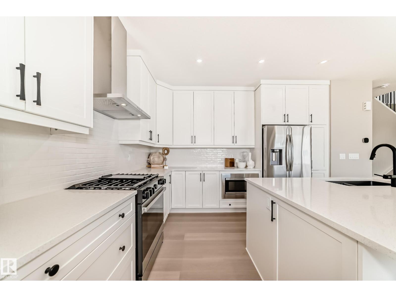 1603 206 St Nw Property Photo 12