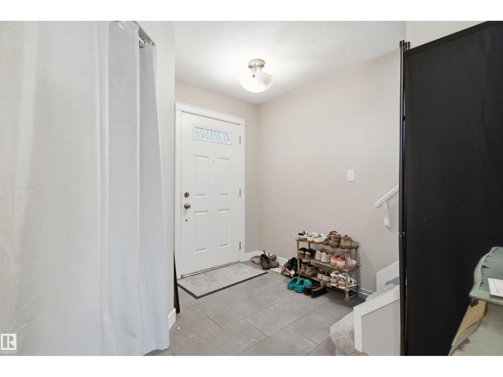 12041 103 St Nw Property Photo 2