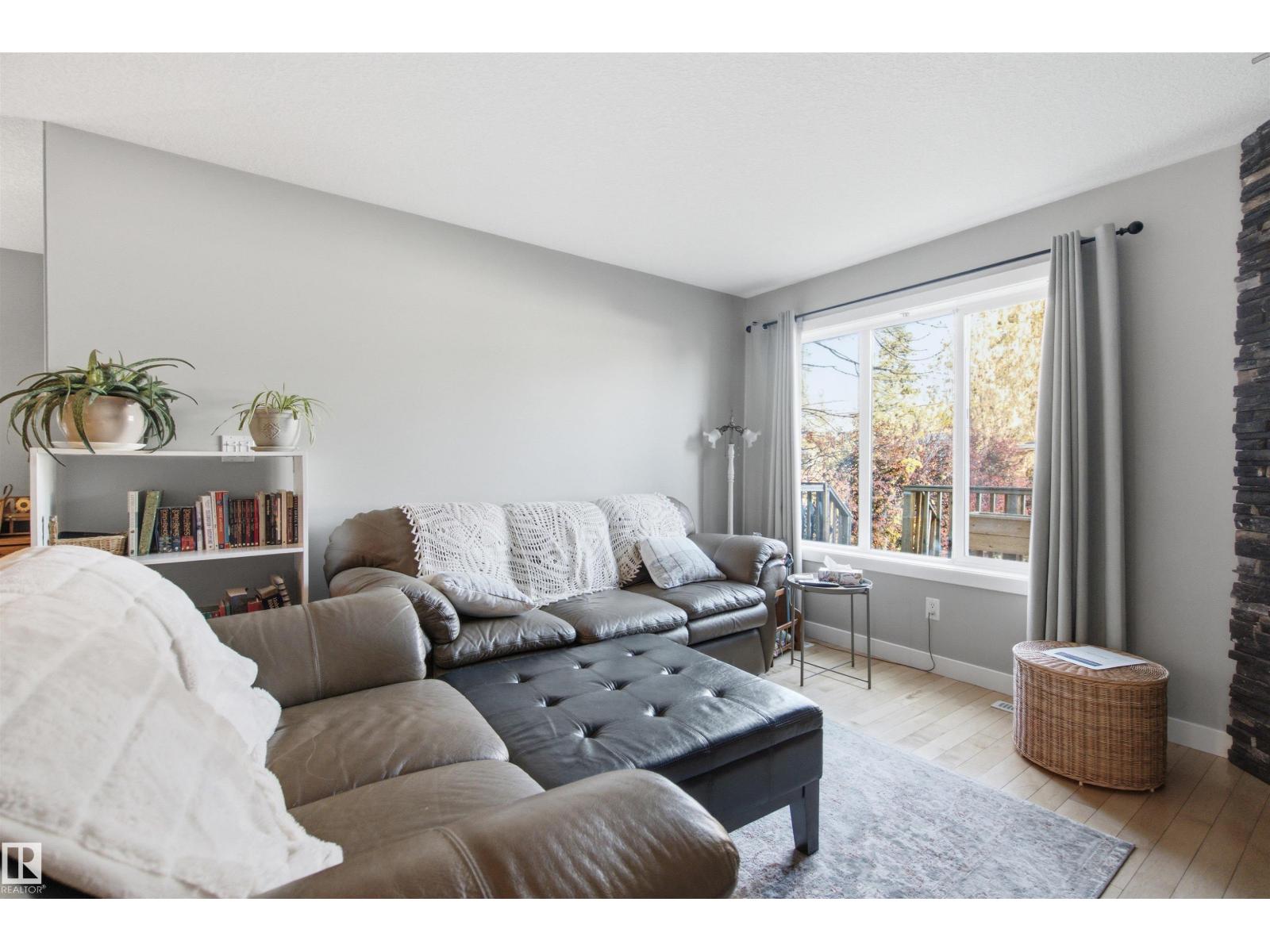 12041 103 St Nw Property Photo 11