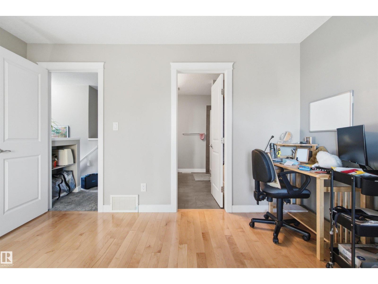 12041 103 St Nw Property Photo 17