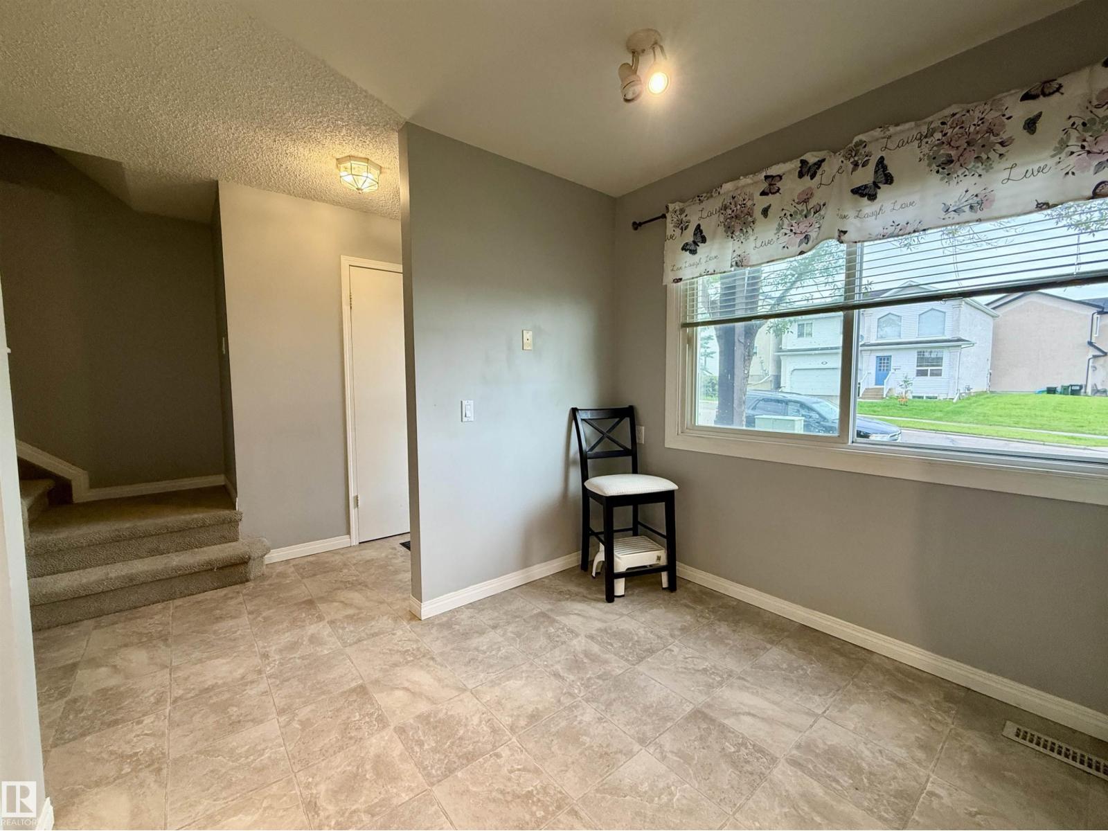 5107 146 Av Nw Property Photo 10