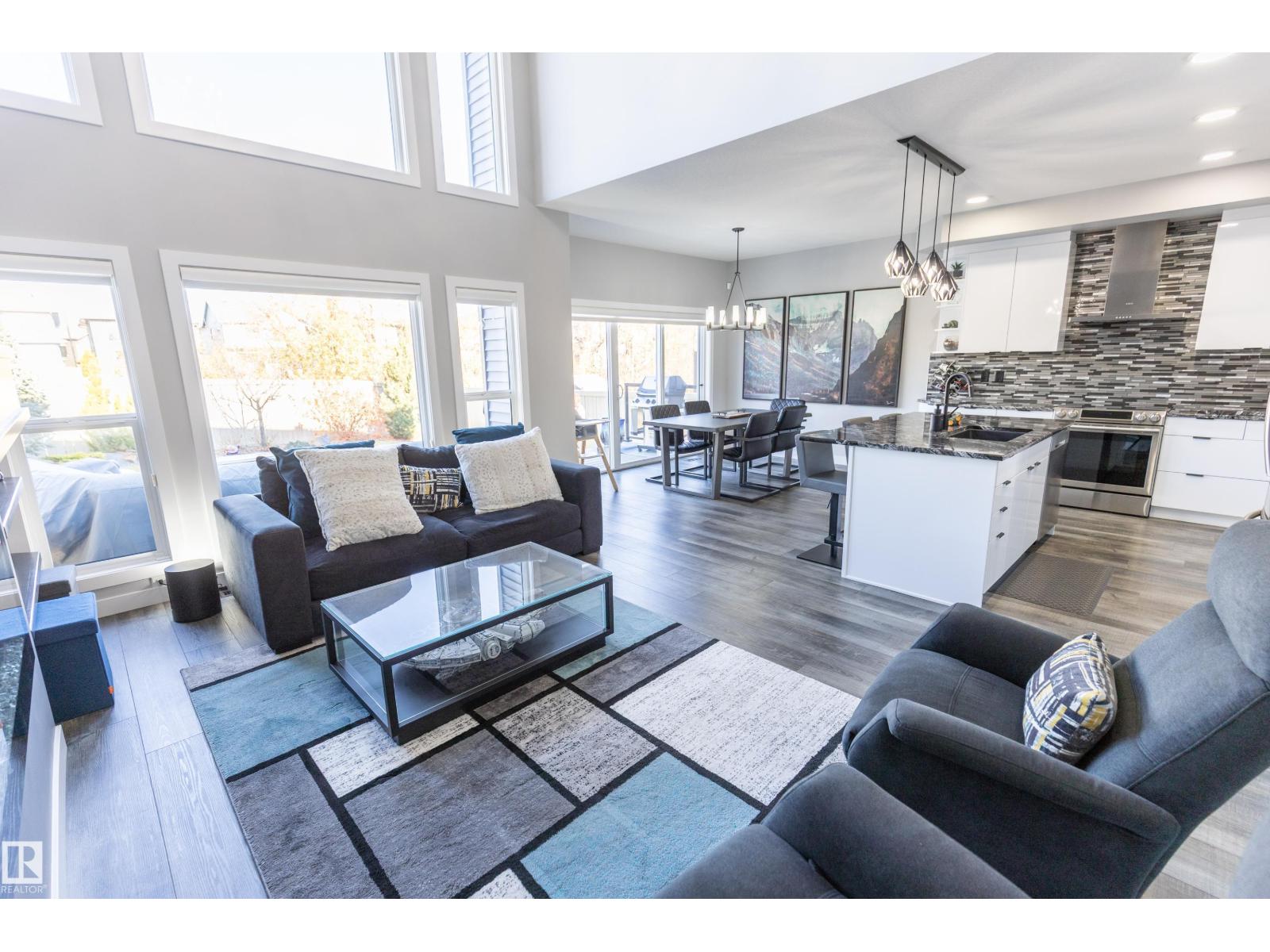 529 Eagleson Wd Nw Property Photo 10