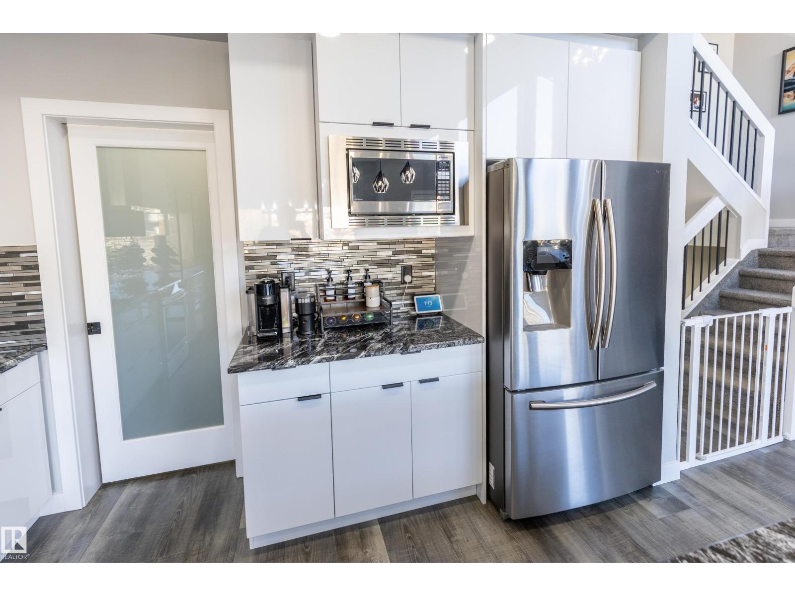 529 Eagleson Wd Nw Property Photo 21
