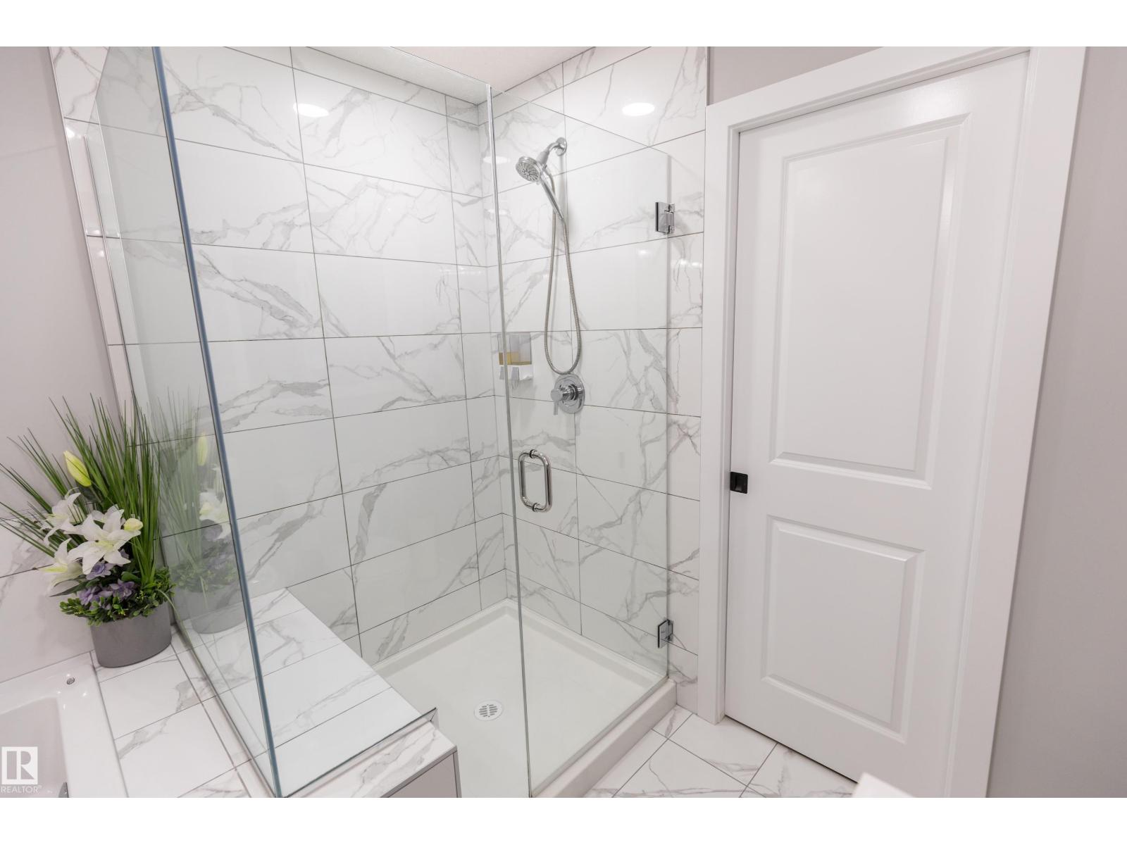 529 Eagleson Wd Nw Property Photo 32