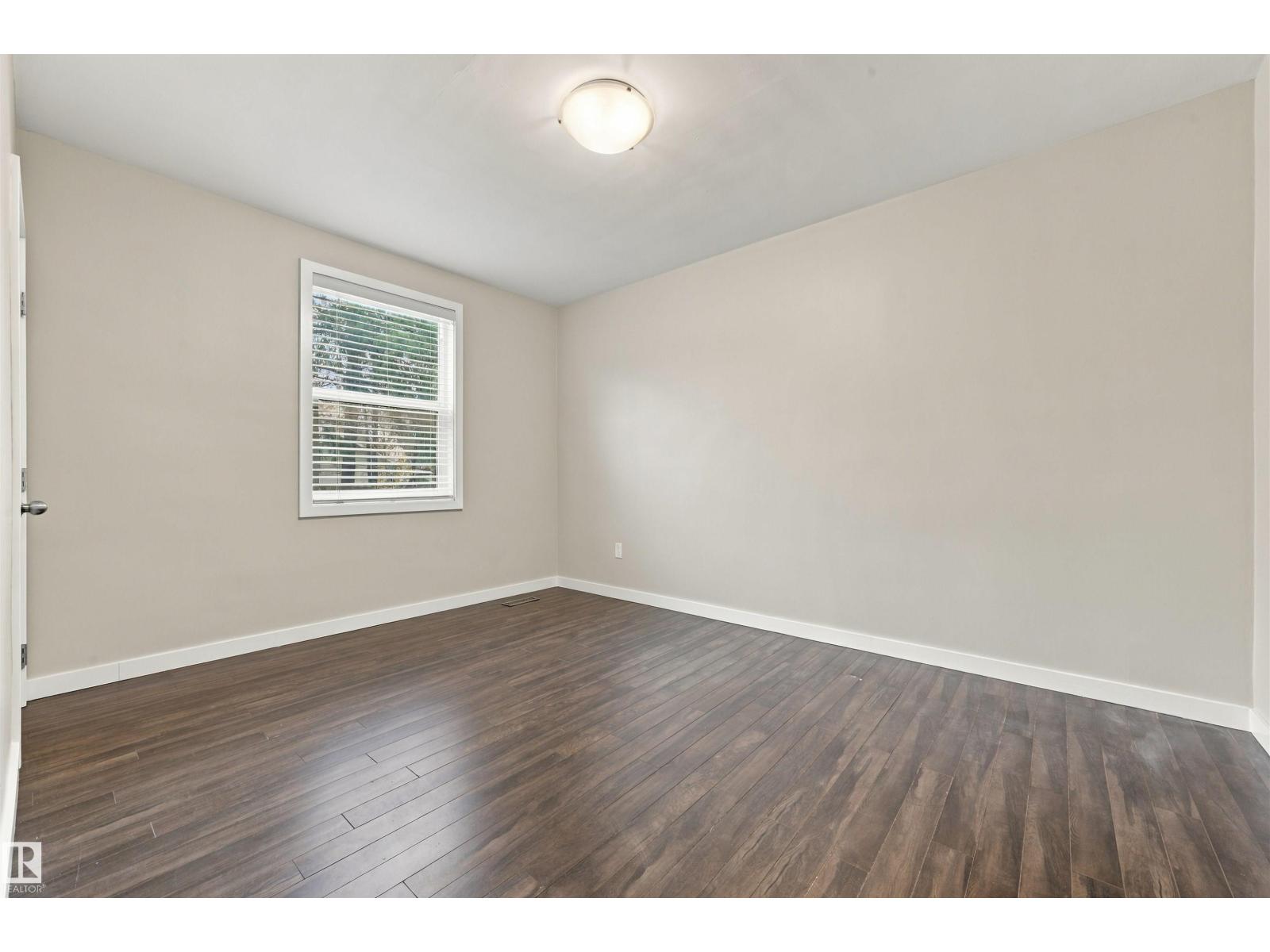10969 139 St Nw Property Photo 19