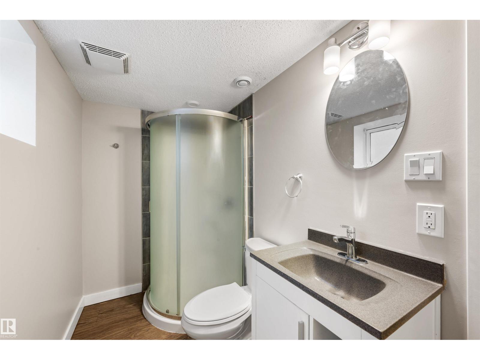 10969 139 St Nw Property Photo 42