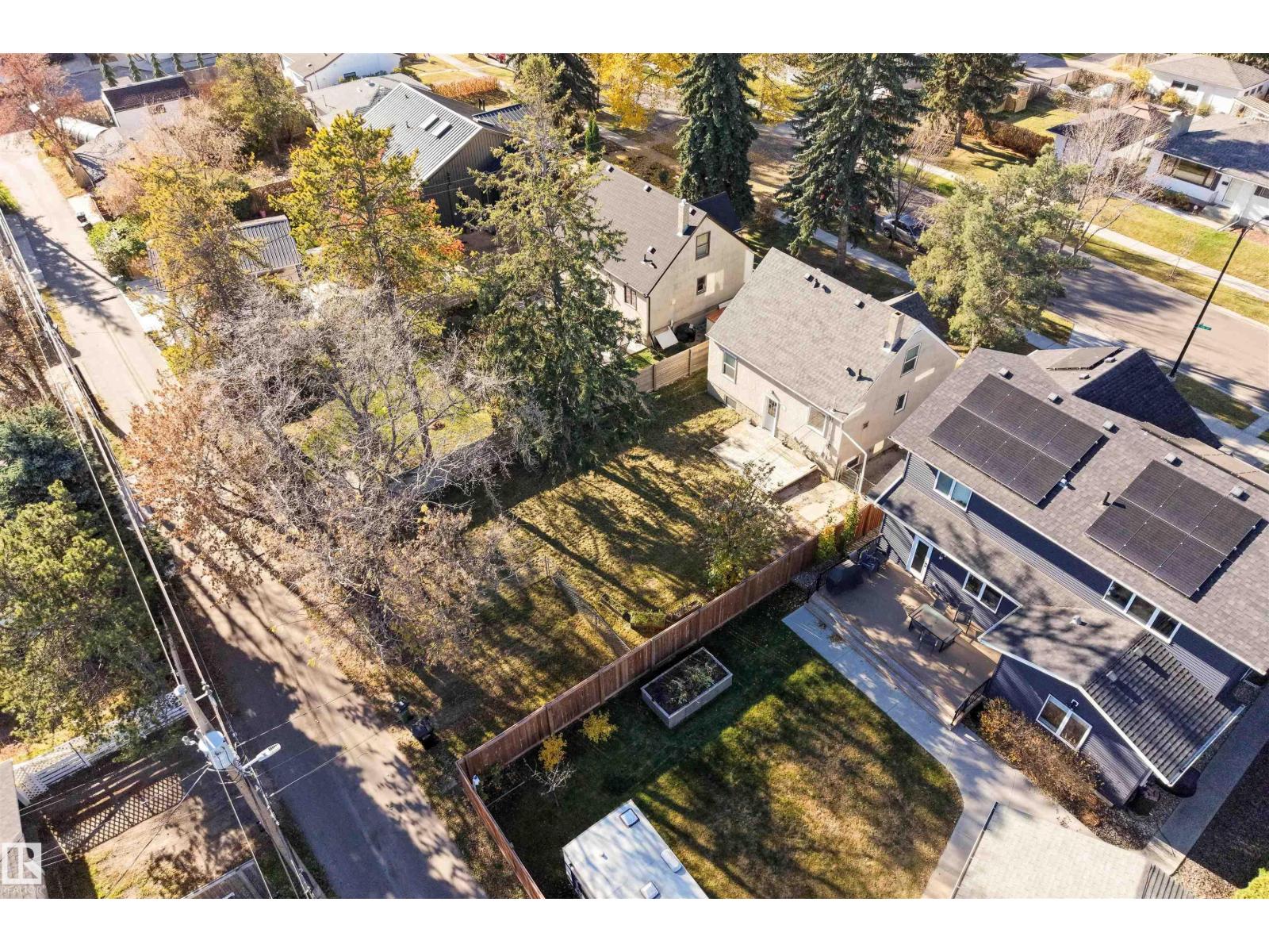 10969 139 St Nw Property Photo 49