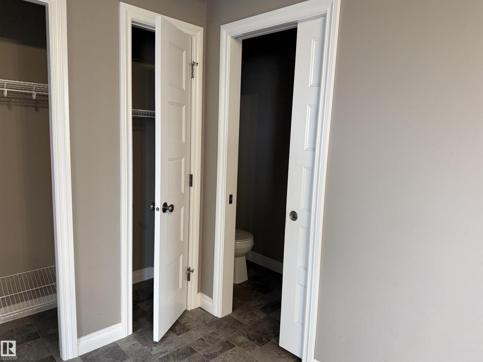 4038 56 Av Property Photo 14