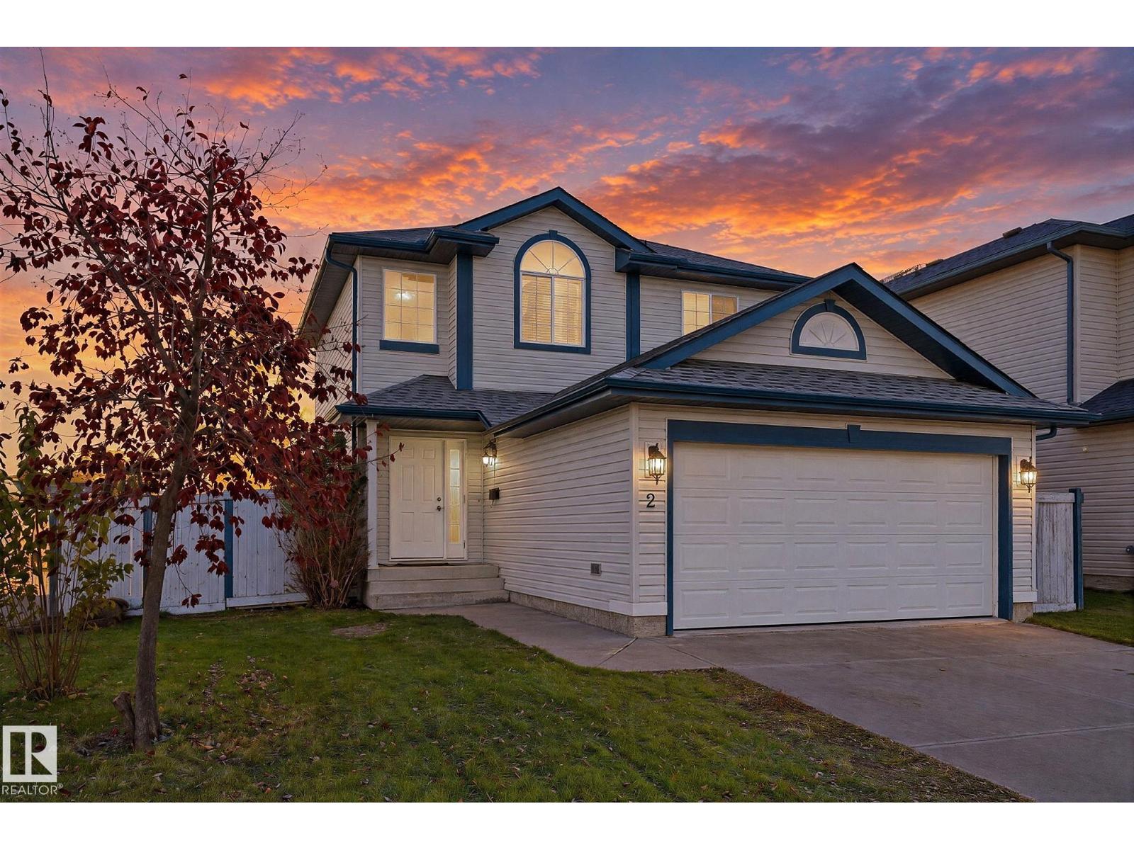 2 HEATHERGLEN DR Property Photo 1