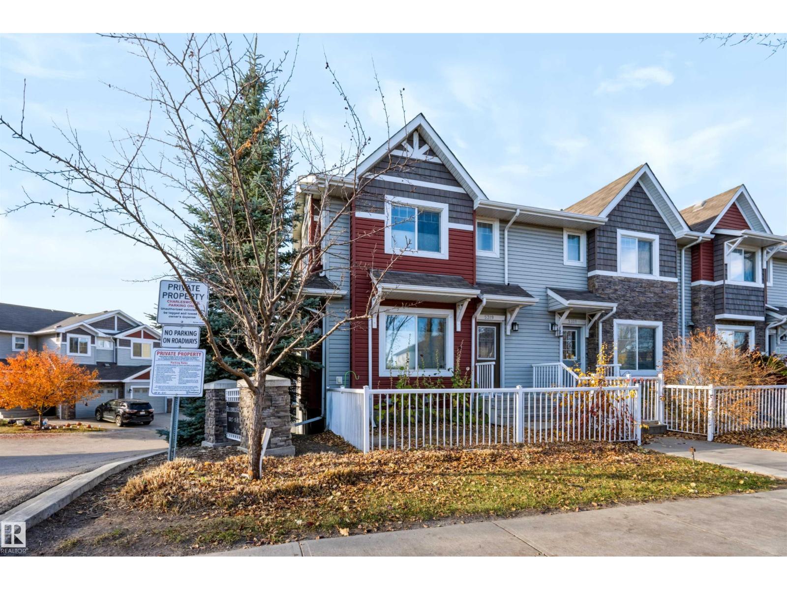 5319 3 Av Sw Property Photo 3