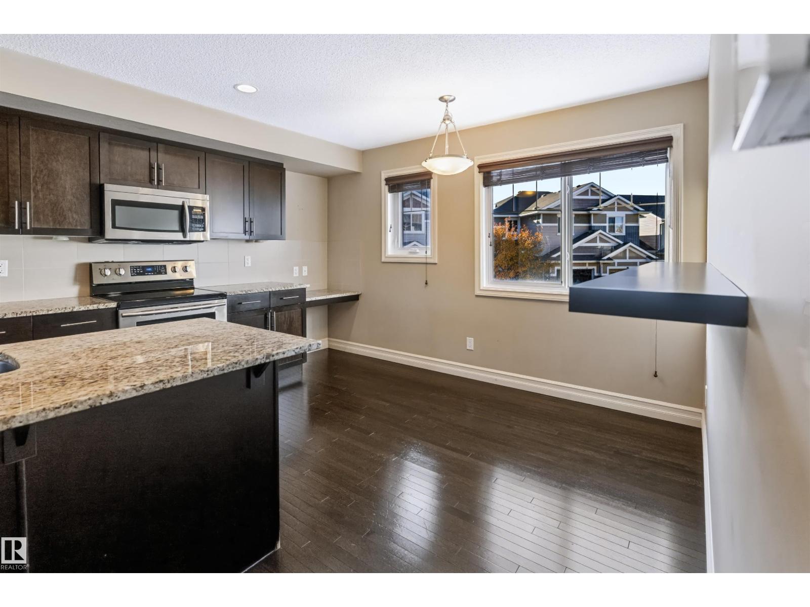 5319 3 Av Sw Property Photo 14