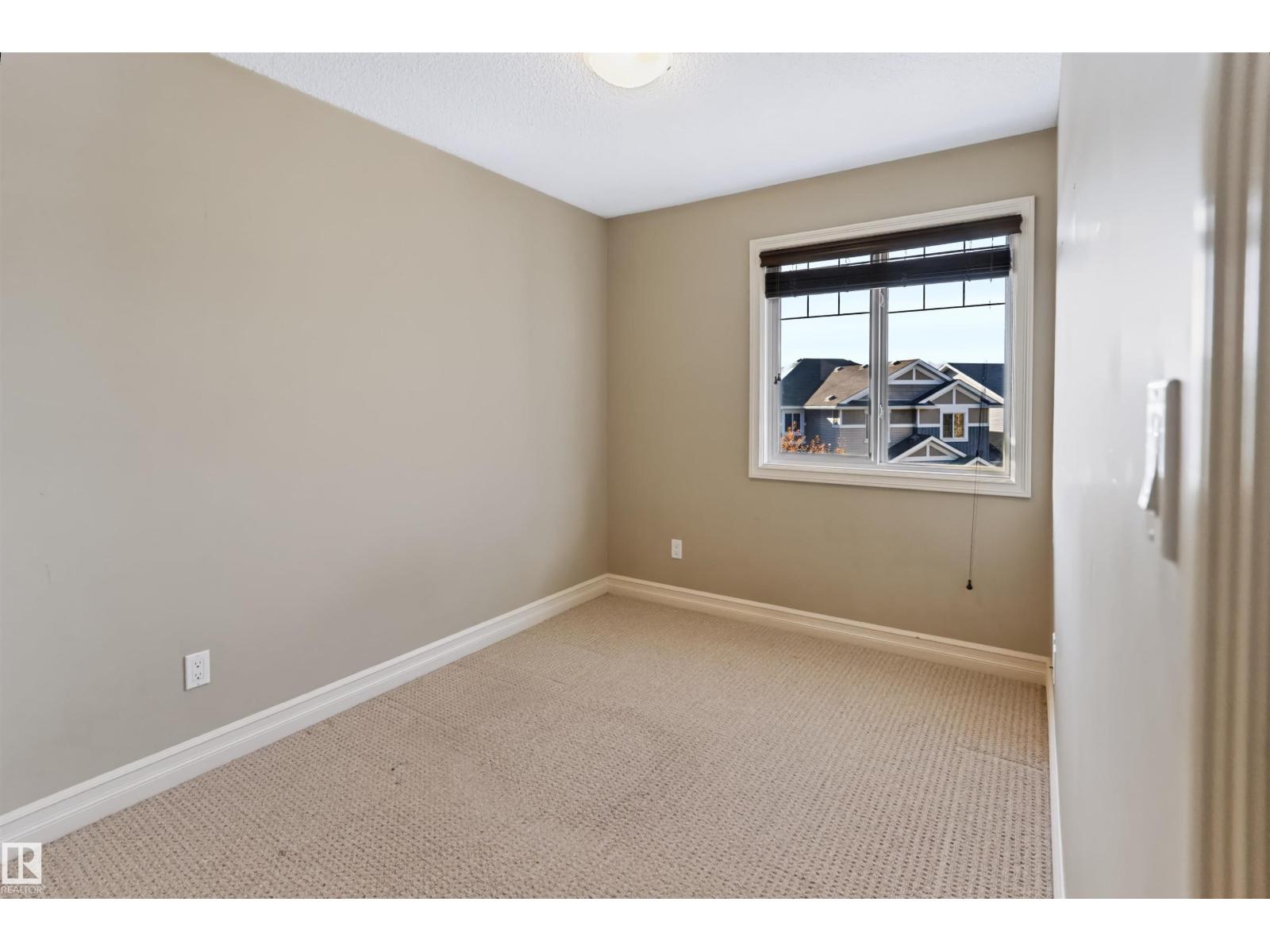 5319 3 Av Sw Property Photo 21