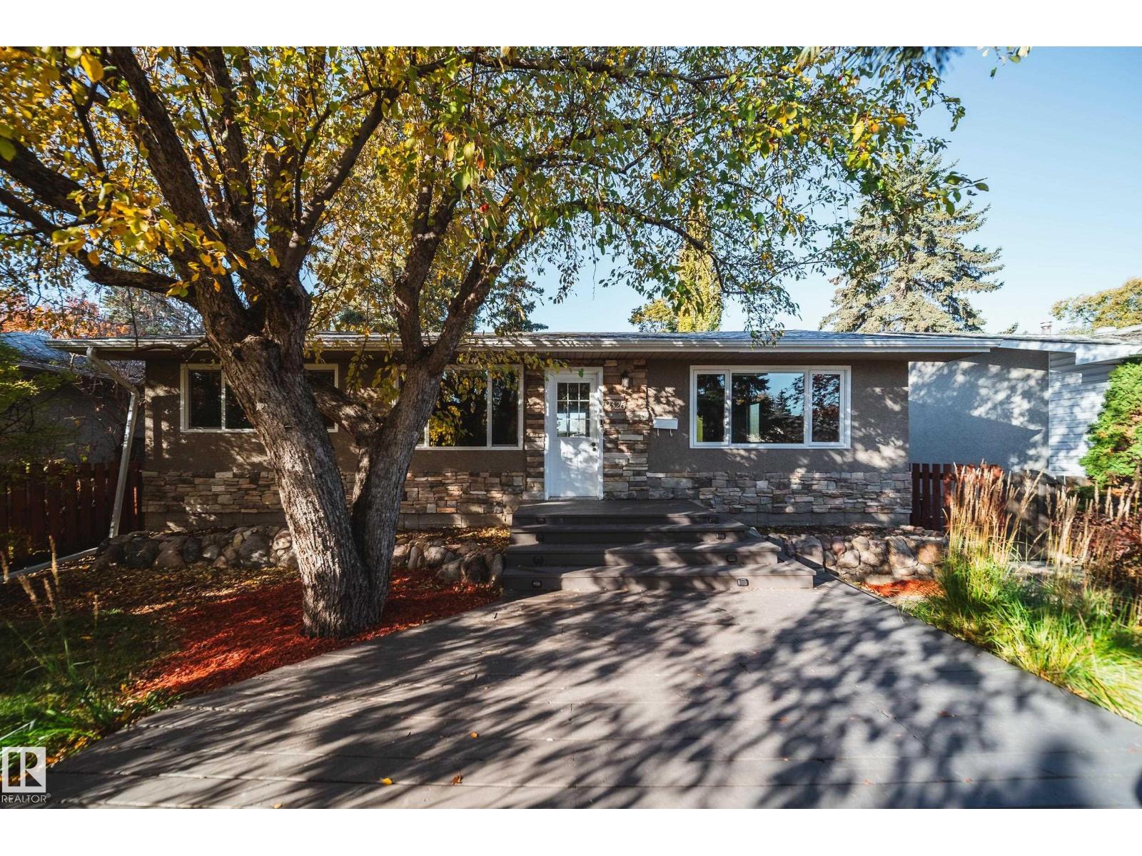 9326 150 ST NW Property Photo 1