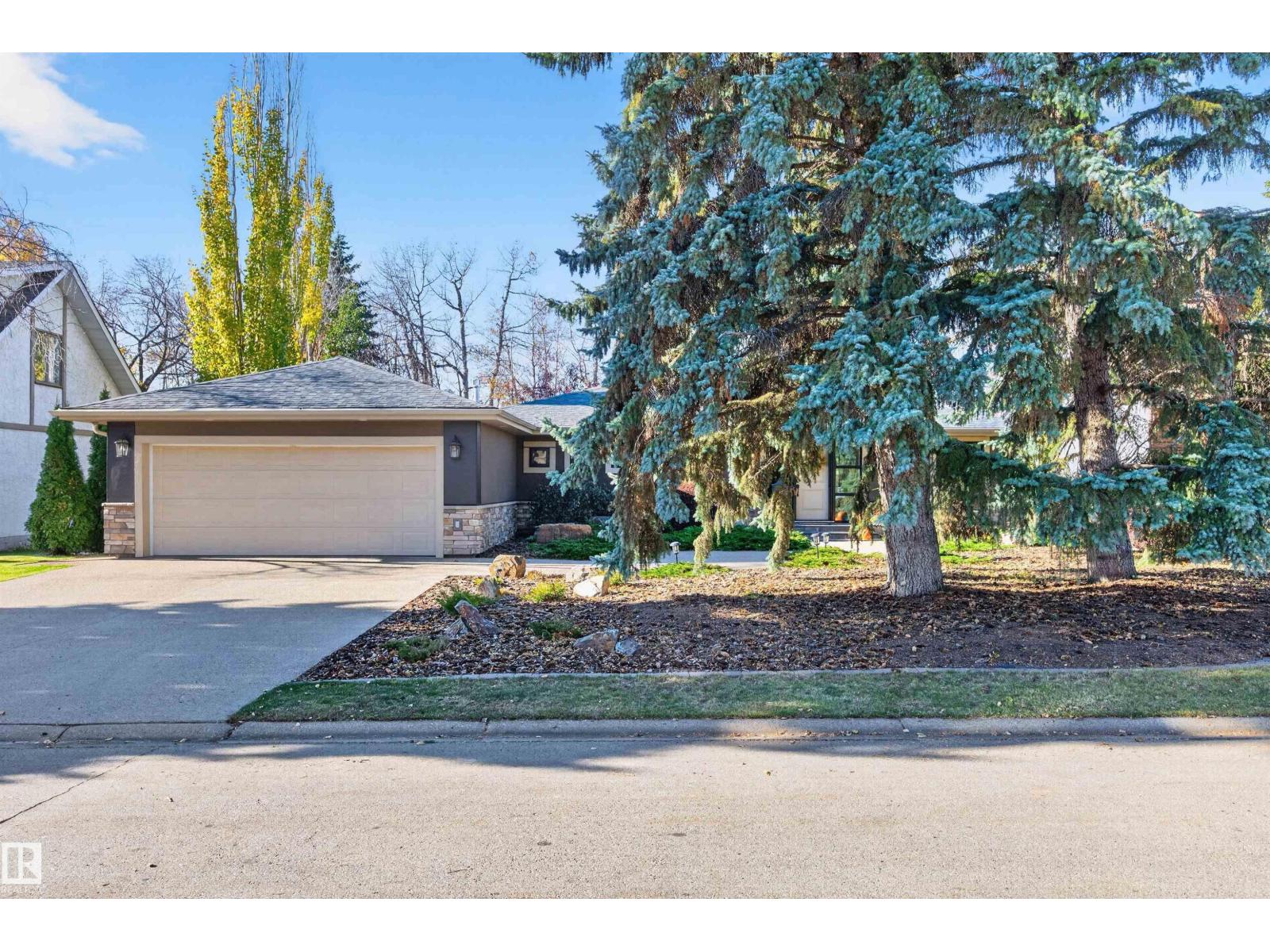 30 Lodgepole Cr Property Photo 2