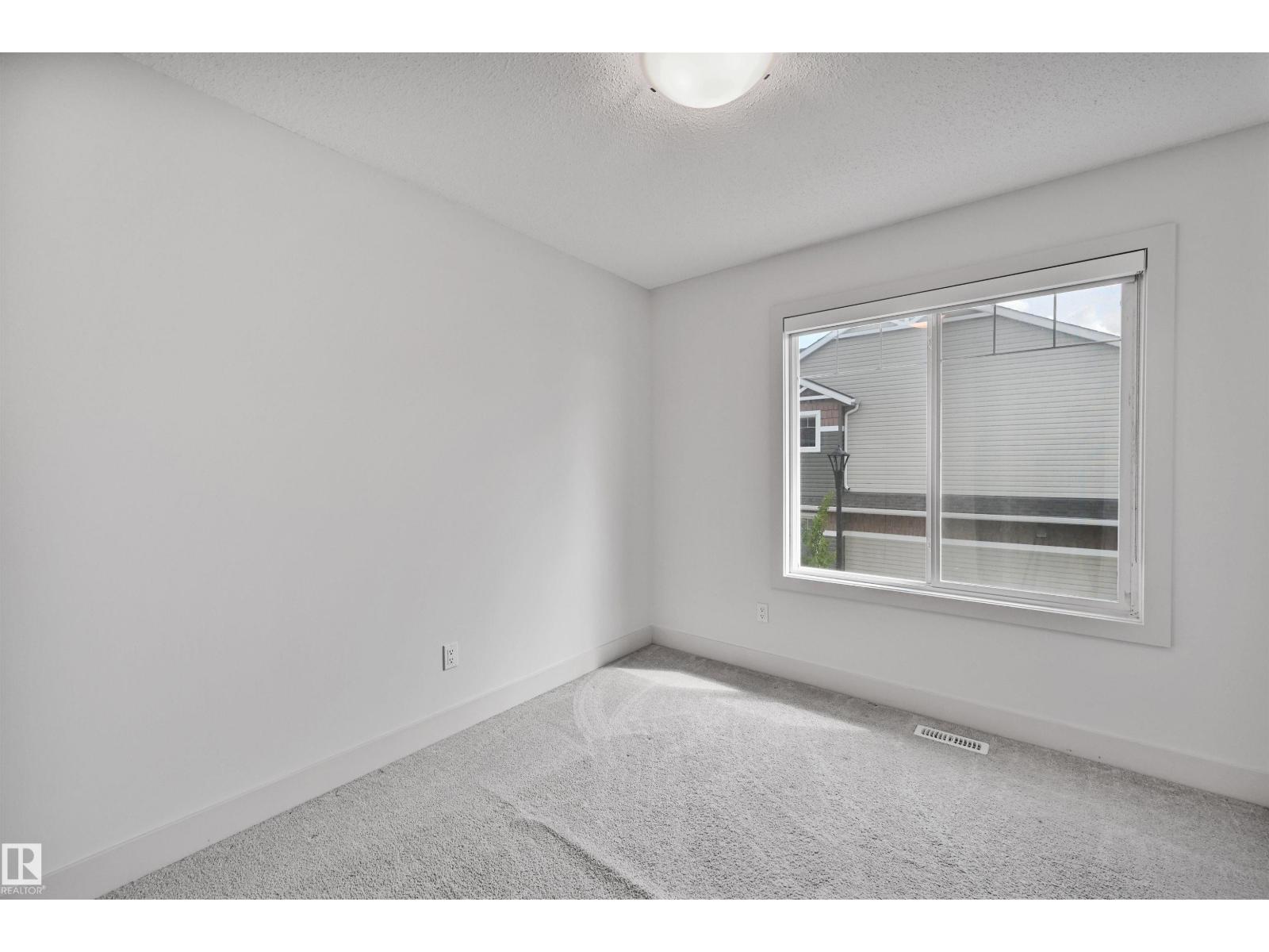 #35 2922 Maple Wy Nw Property Photo 23
