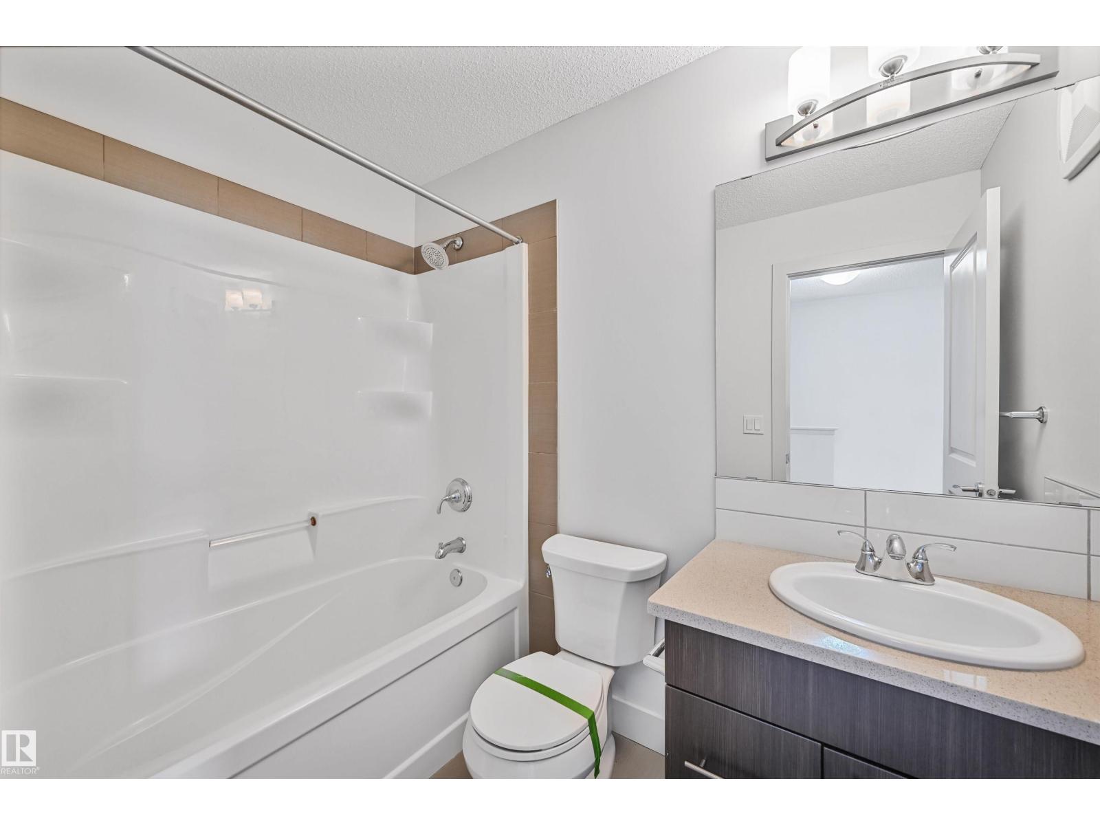 #35 2922 Maple Wy Nw Property Photo 25