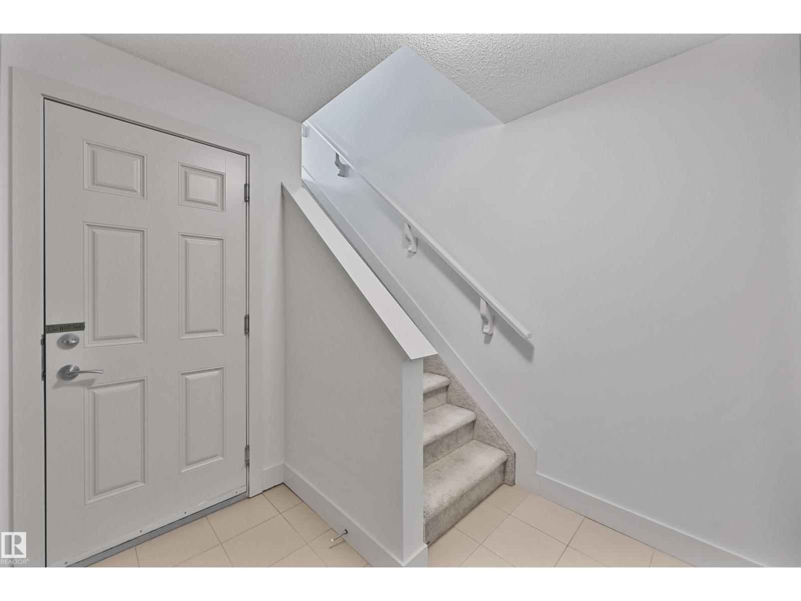 #35 2922 Maple Wy Nw Property Photo 26