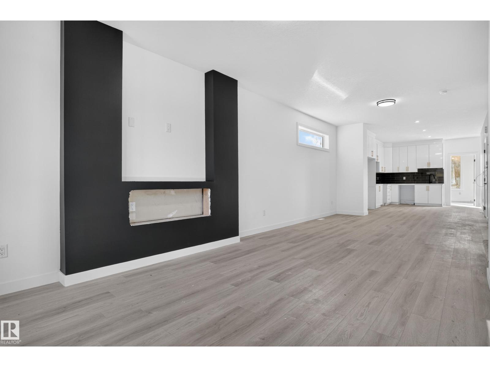3605 112 Av Nw Nw Property Photo 4
