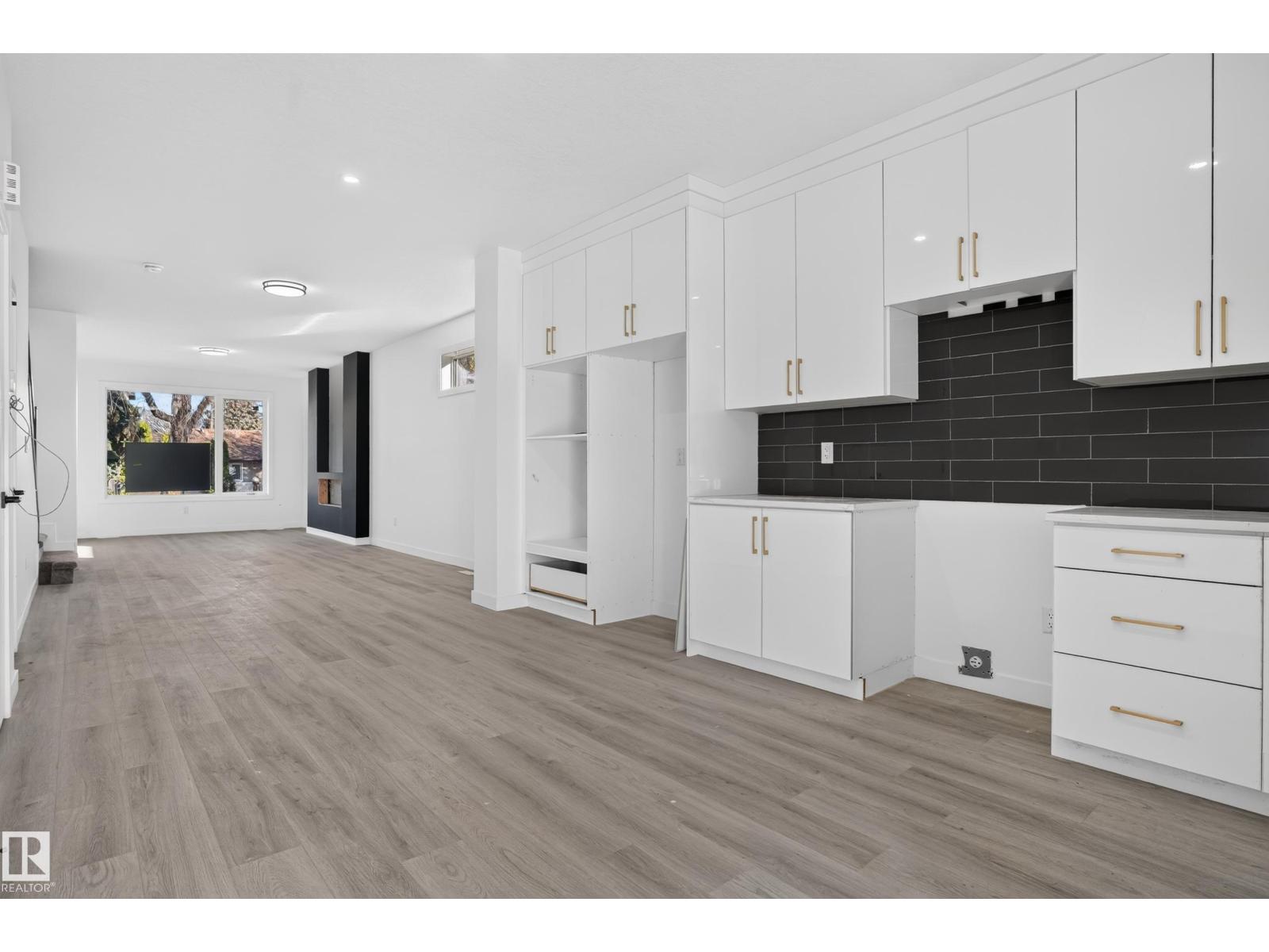 3605 112 Av Nw Nw Property Photo 10