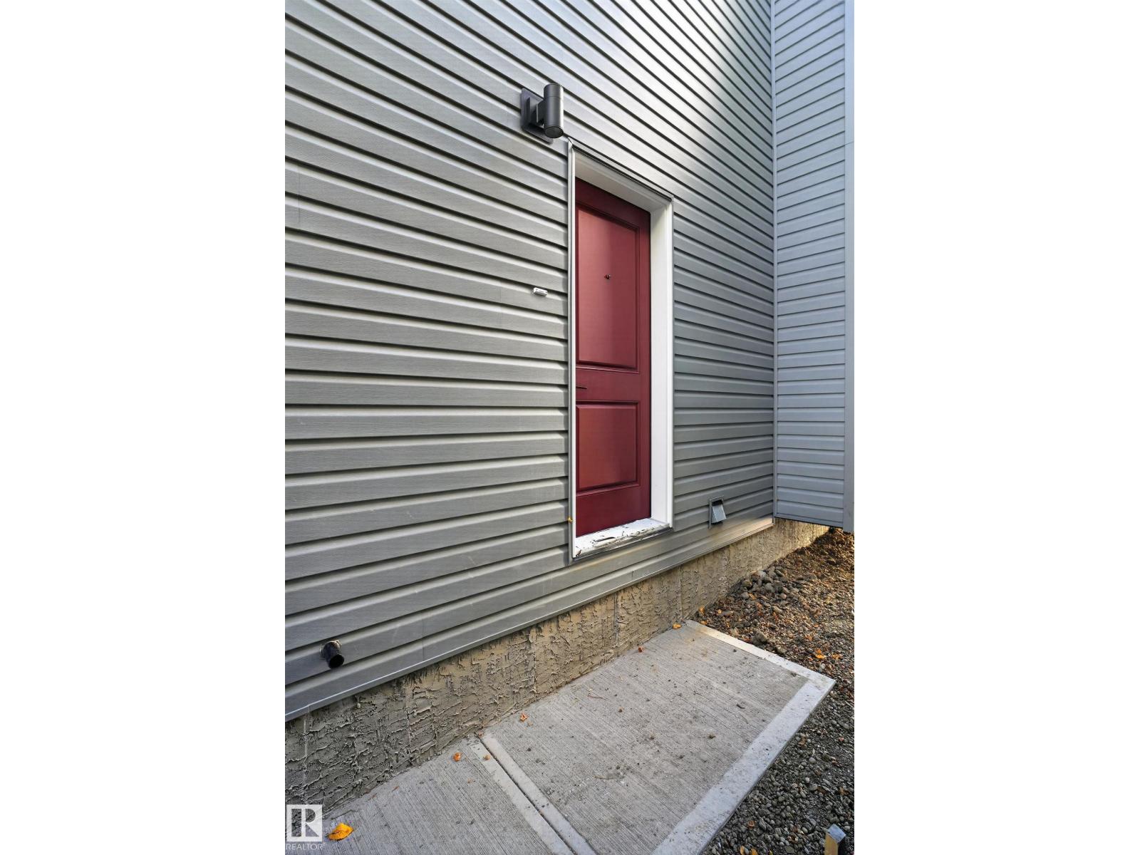 3605 112 Av Nw Nw Property Photo 36