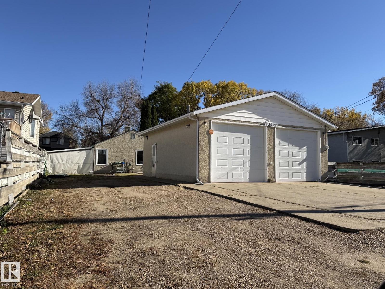 12032 69 St Nw Property Photo 2