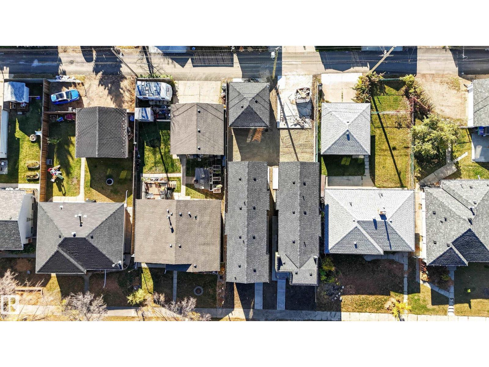 3607 112 Av Nw Nw Property Photo 4
