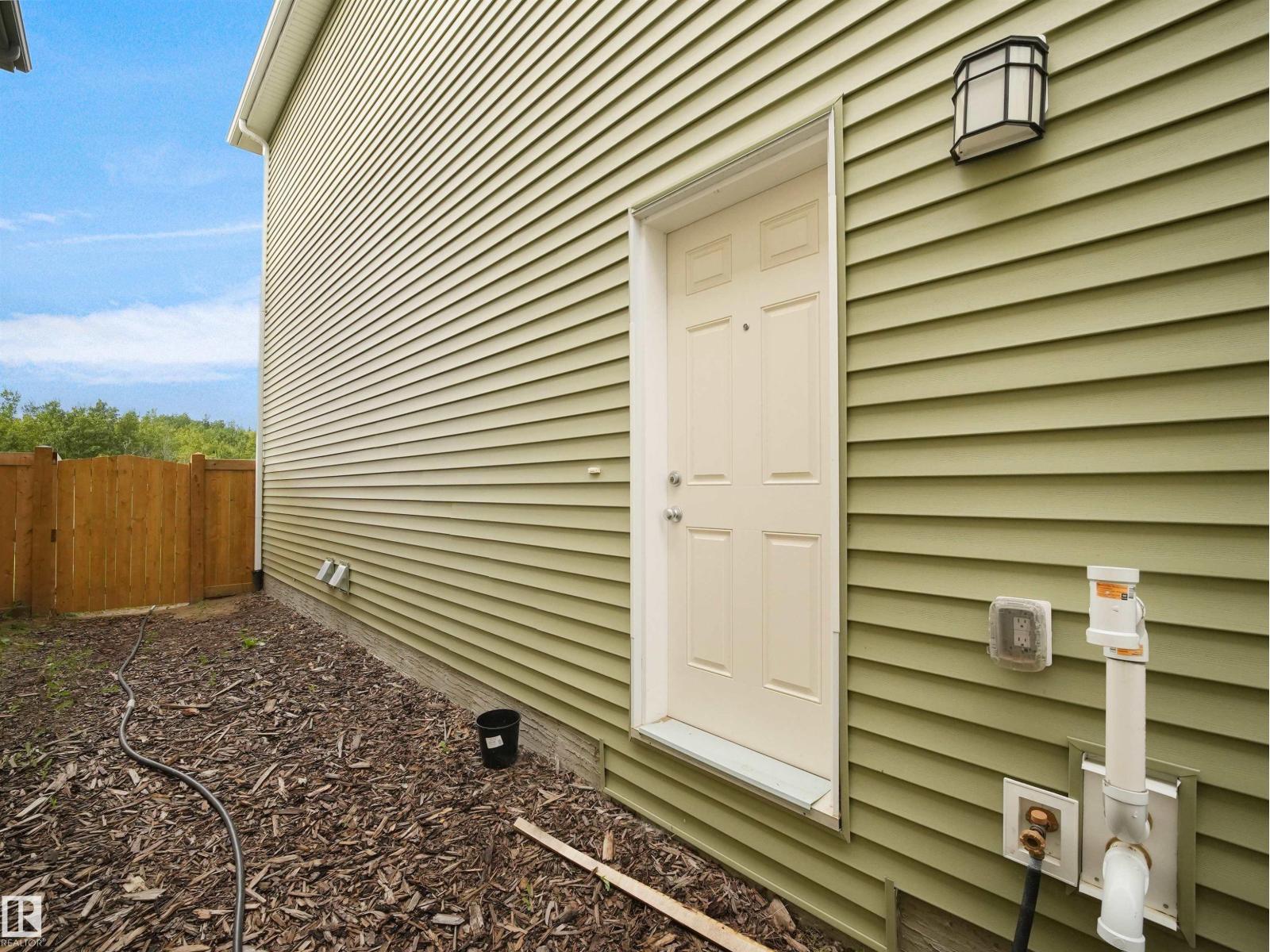3724 214 St Nw Property Photo 46