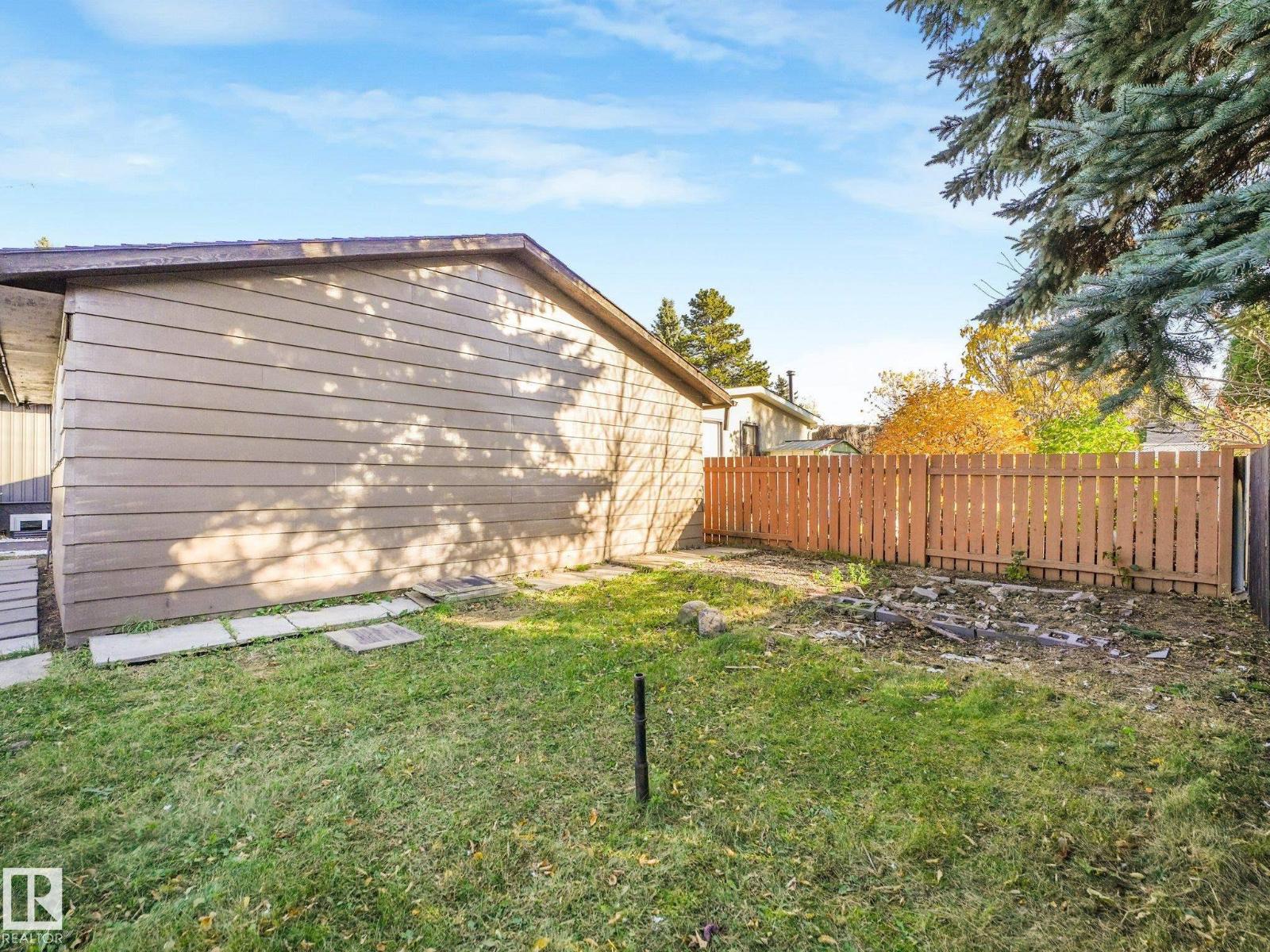1036 Moyer Dr Property Photo 10
