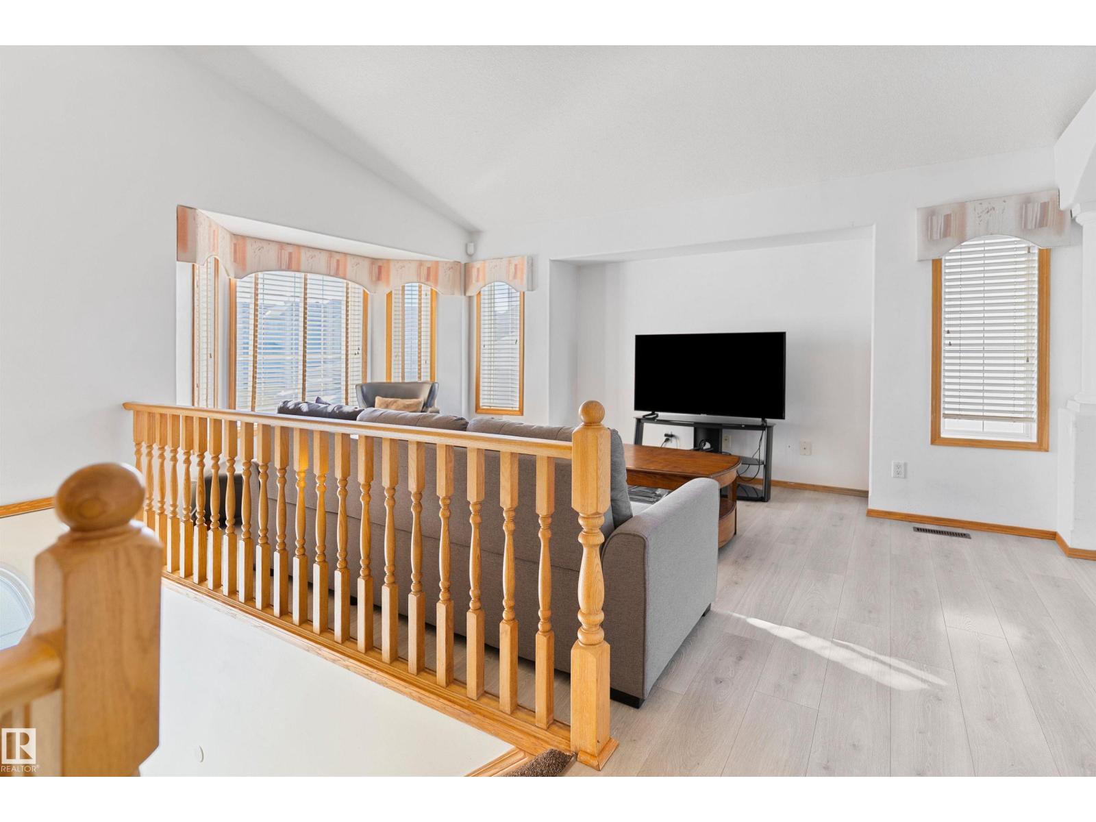 8010 166a Av Nw Property Photo 11