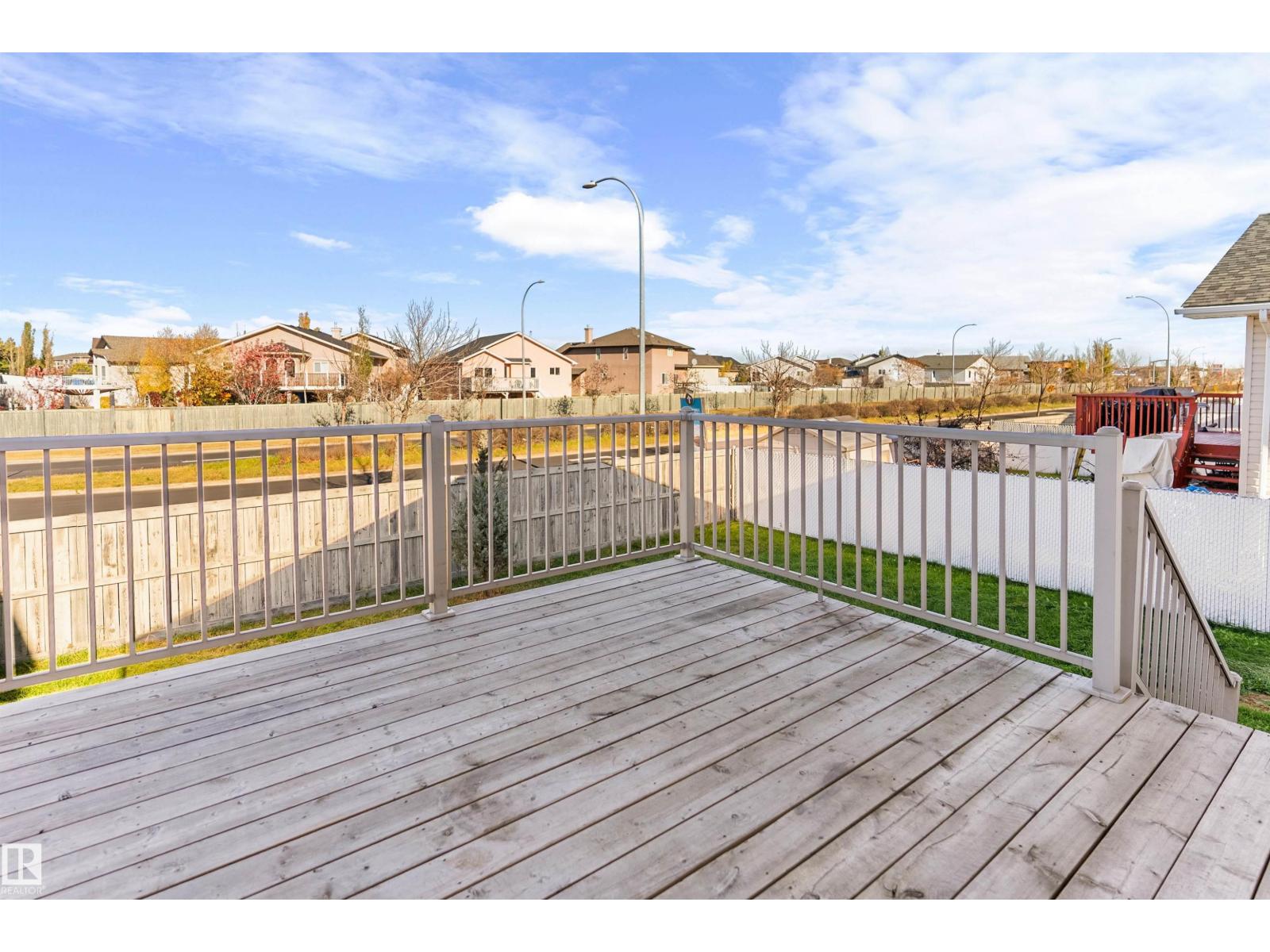 8010 166a Av Nw Property Photo 15