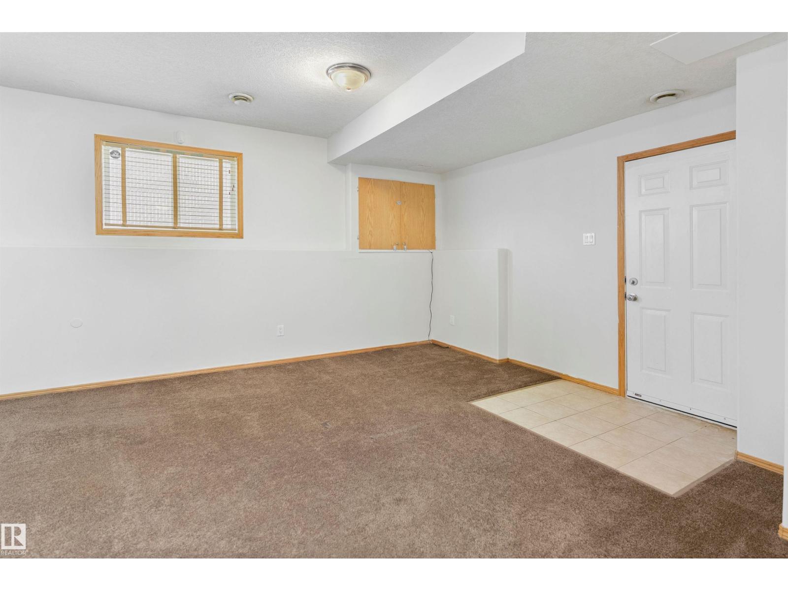 8010 166a Av Nw Property Photo 32