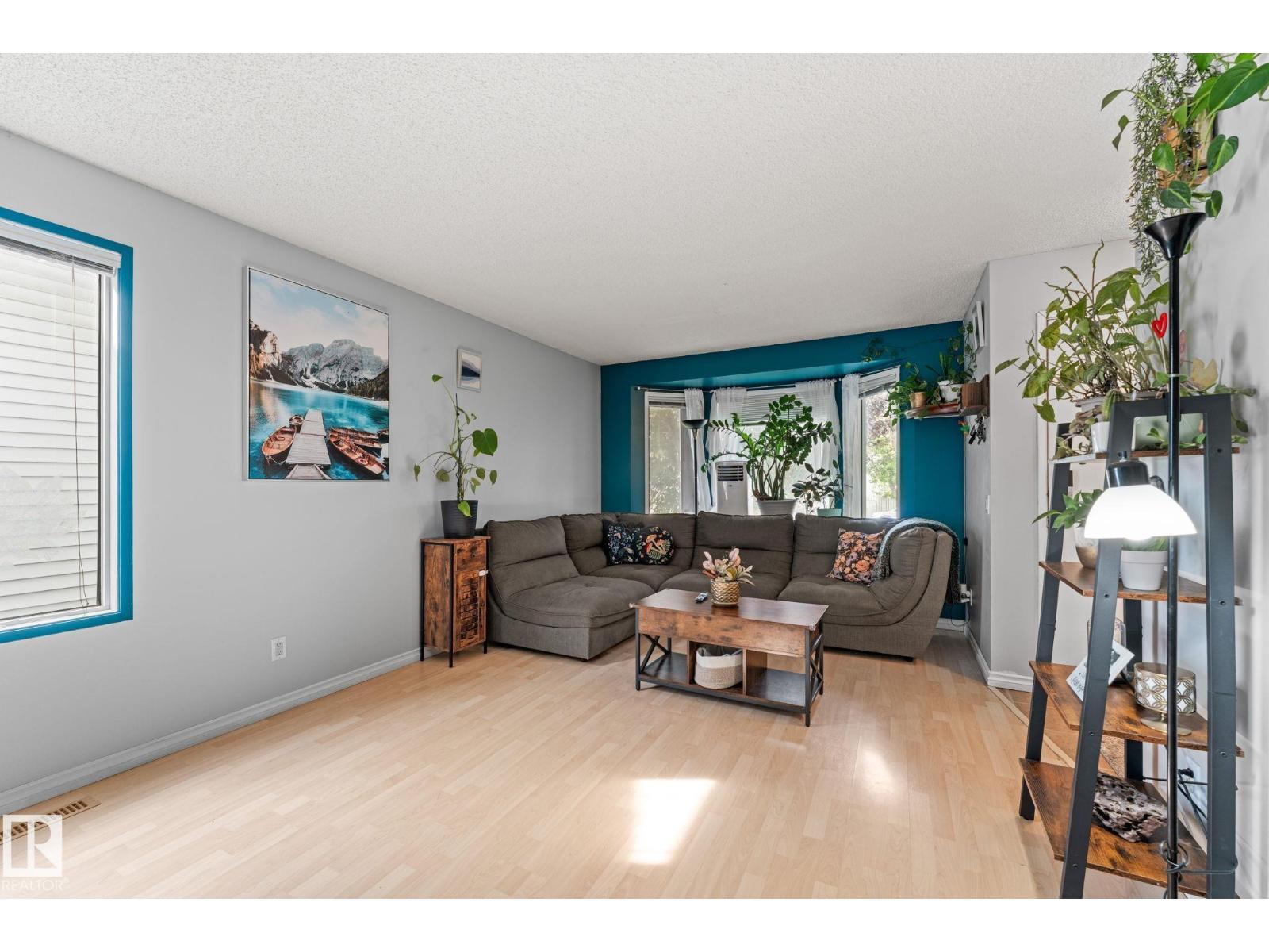 17607 91 St Nw Property Photo 6